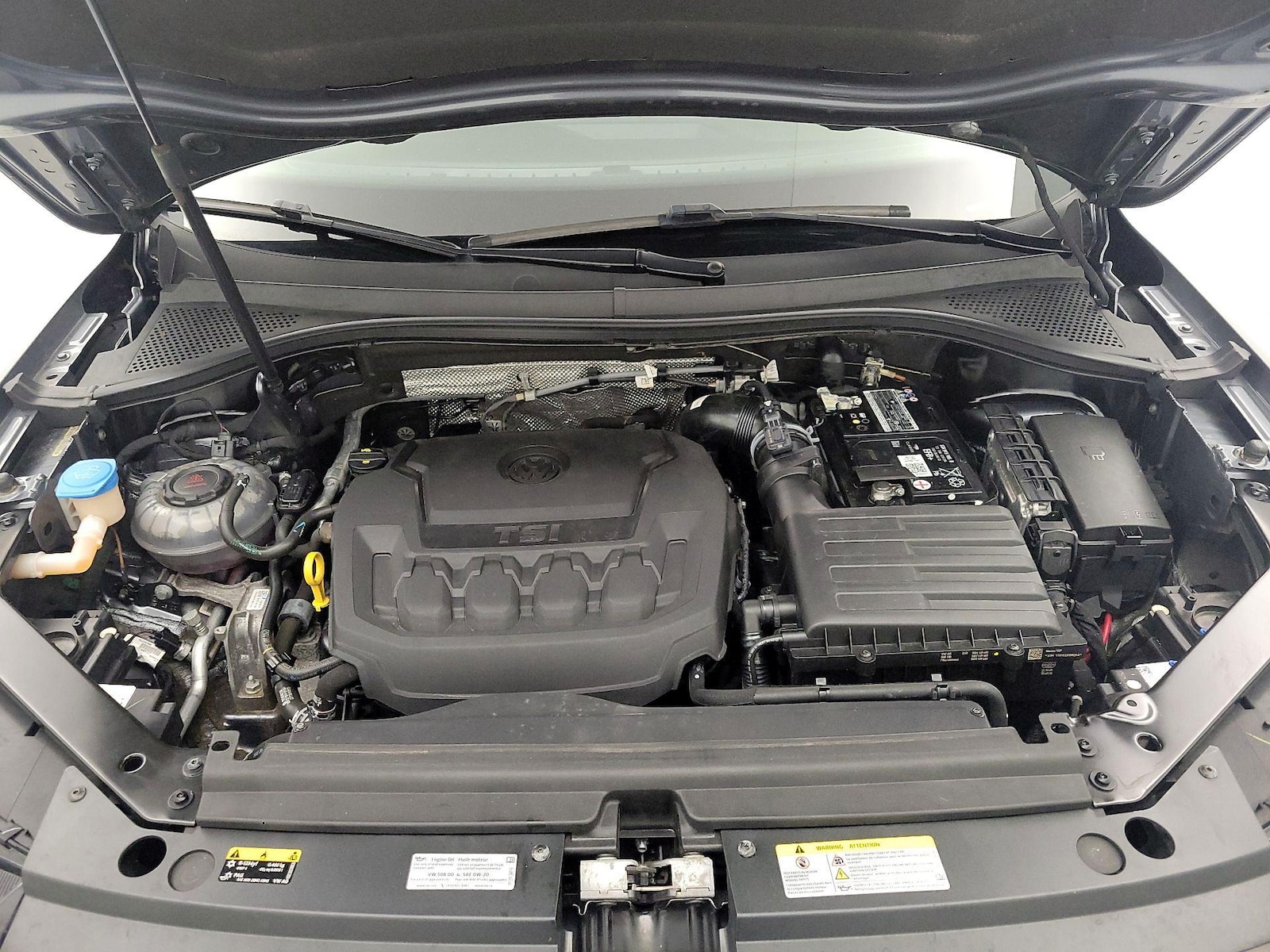 2023 Volkswagen Tiguan SE - Photo 23