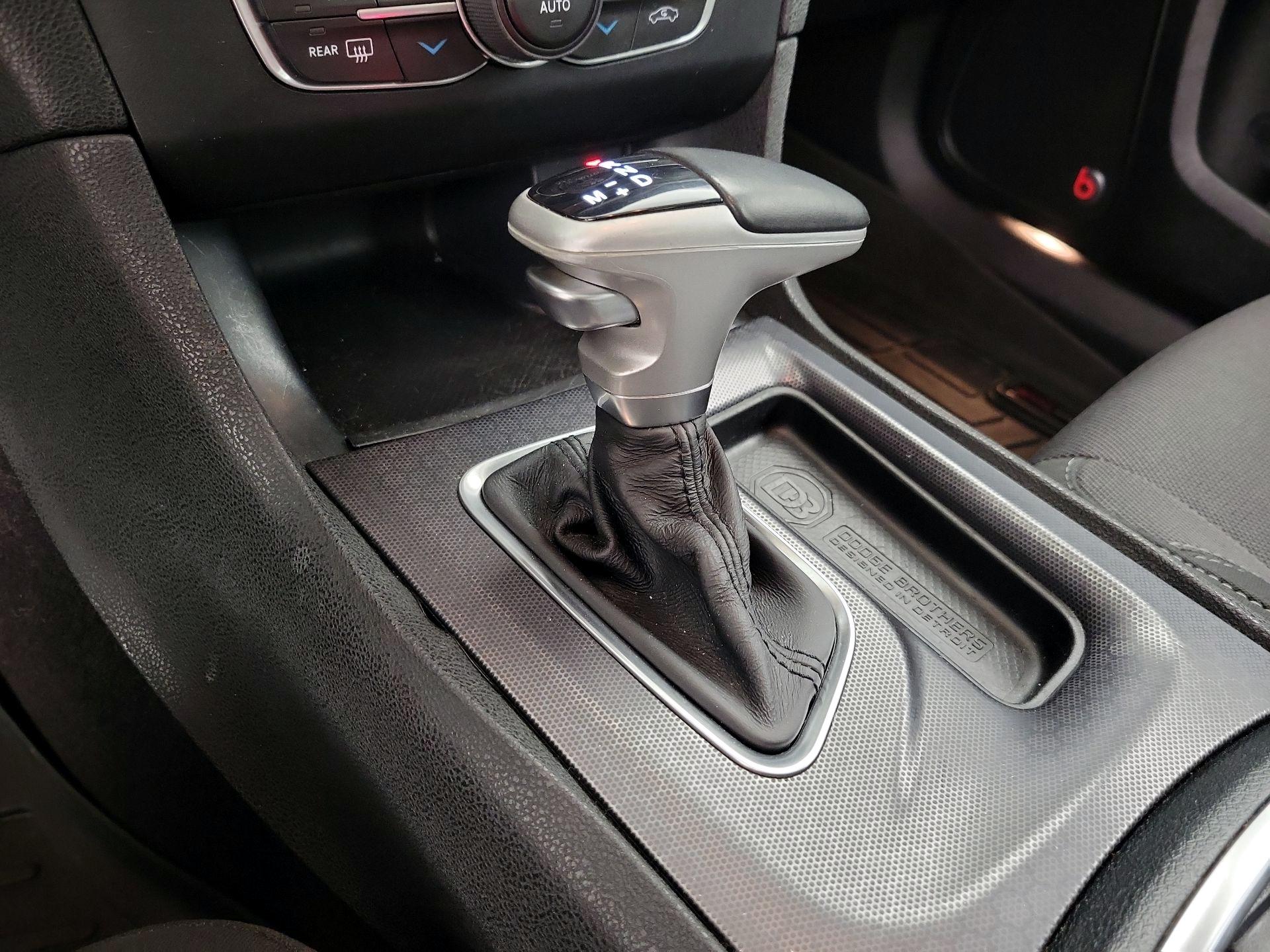 Thumbnail: 2016 Dodge Charger - 18