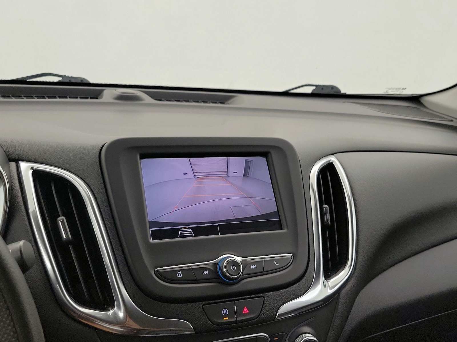2022 Chevrolet Equinox LT - Photo 15