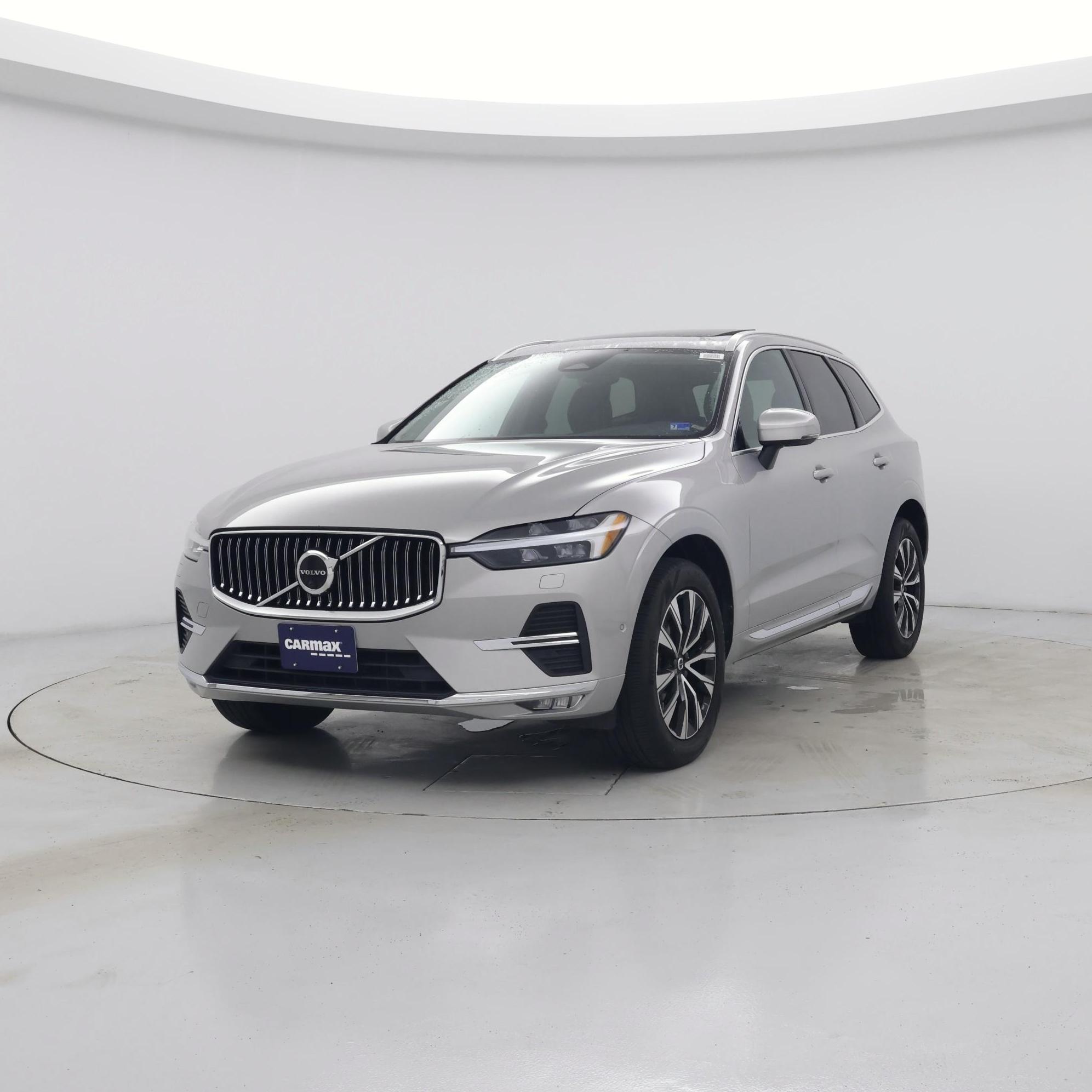 Thumbnail: 2023 Volvo XC60 - 4