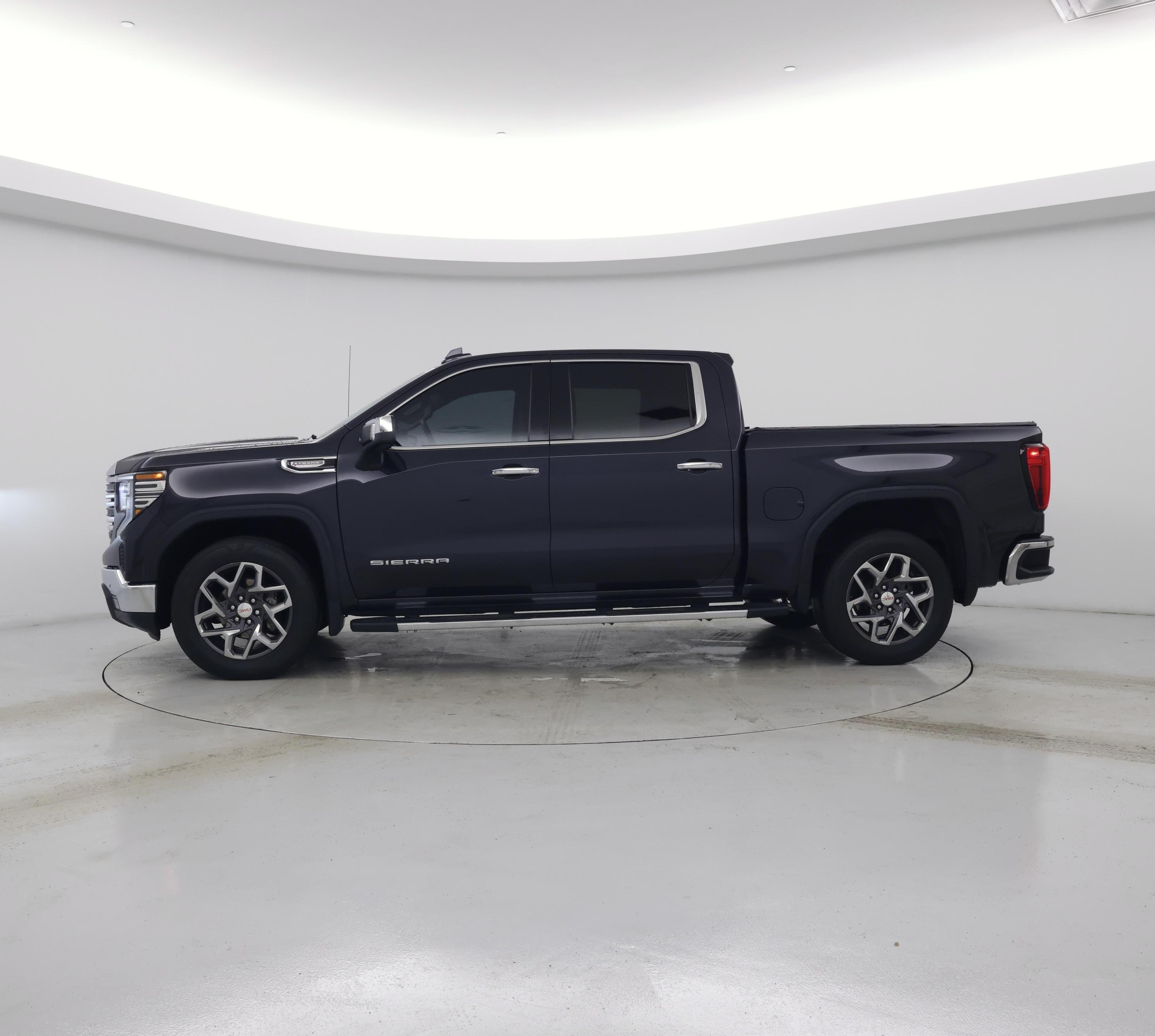 Thumbnail: 2024 GMC Sierra 1500 - 3