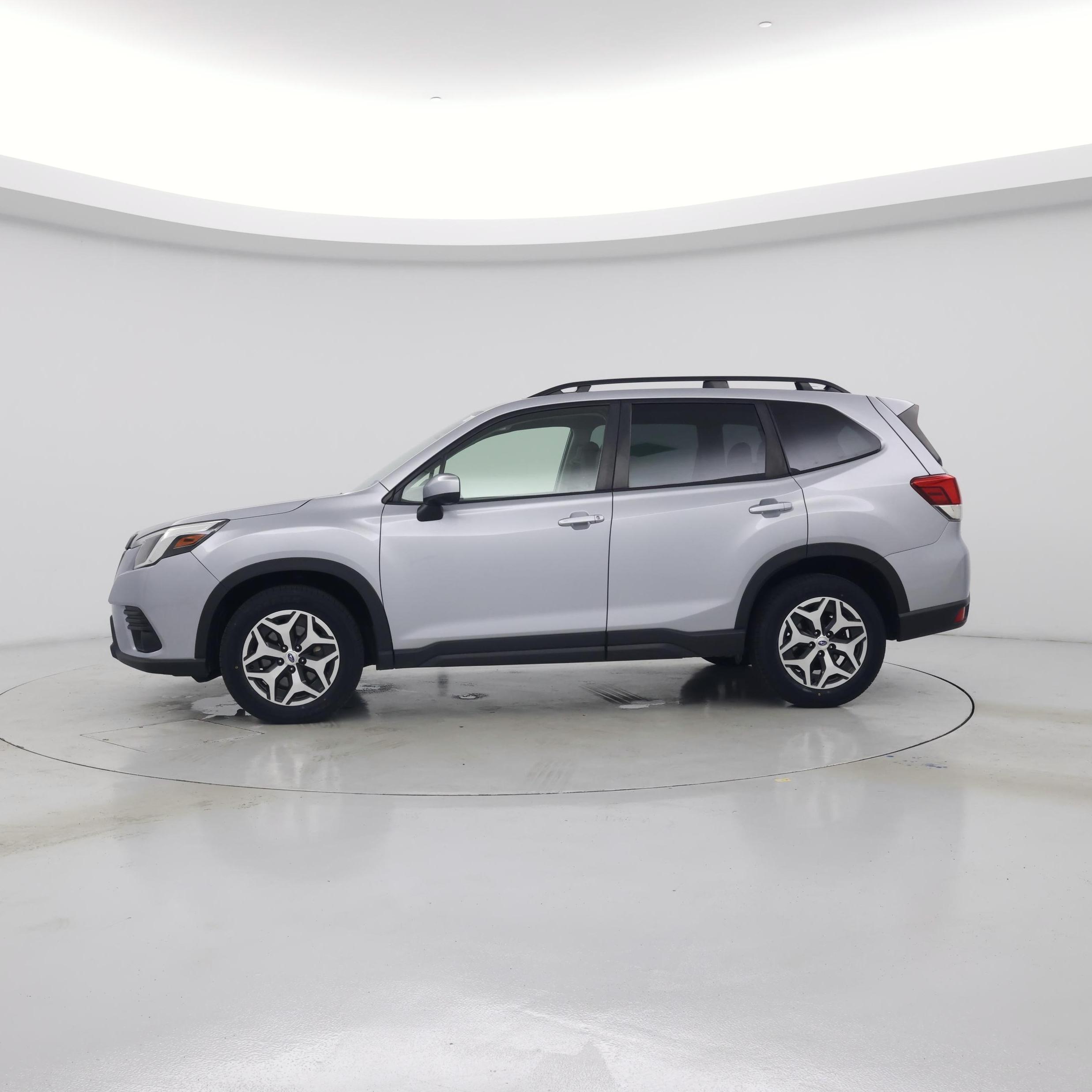 Thumbnail: 2022 Subaru Forester - 3