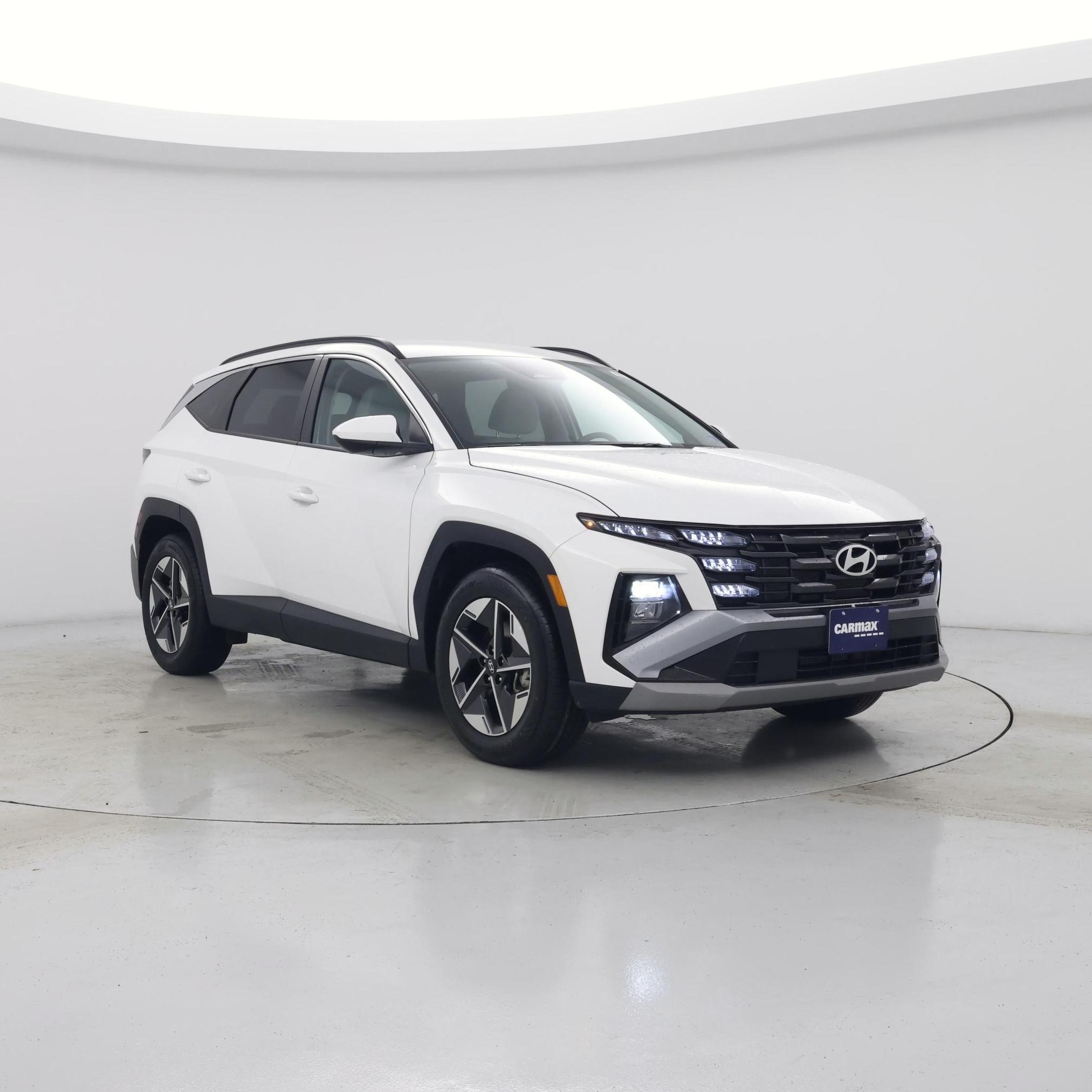 White 2025 Hyundai Tucson SUV / Crossover Front-Wheel Drive Automatic