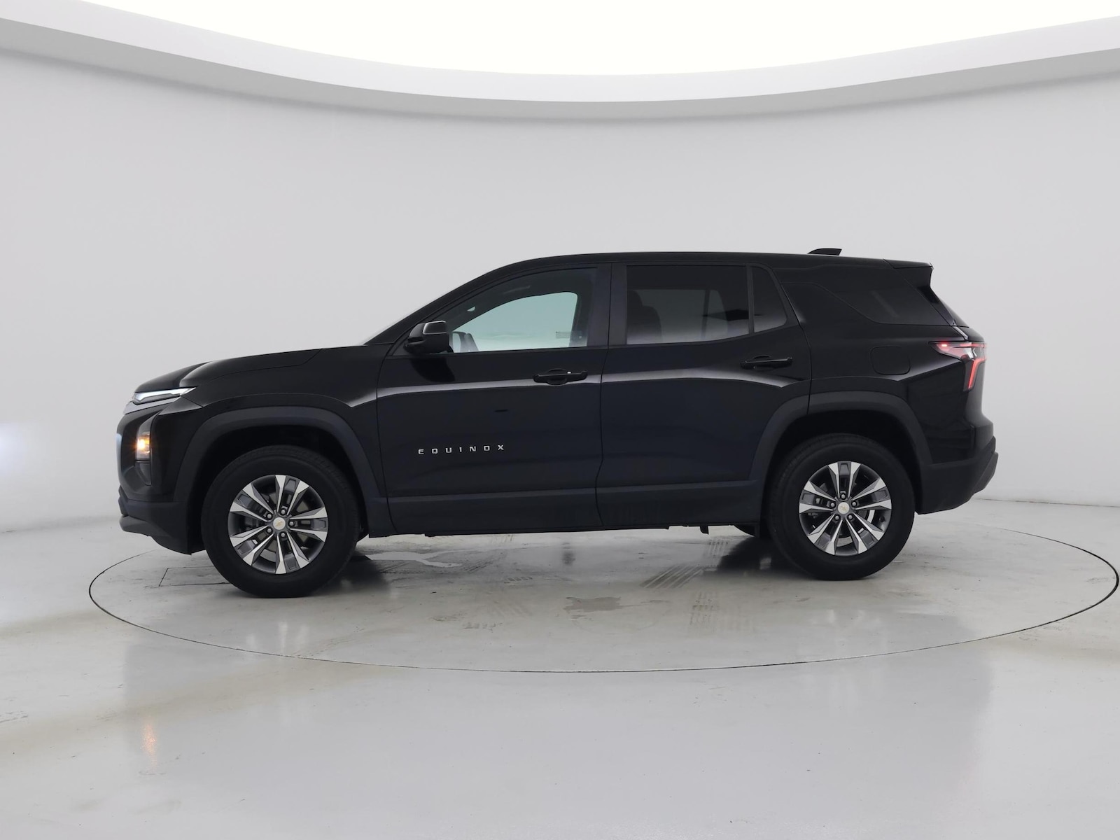 2025 Chevrolet Equinox LT - Photo 4