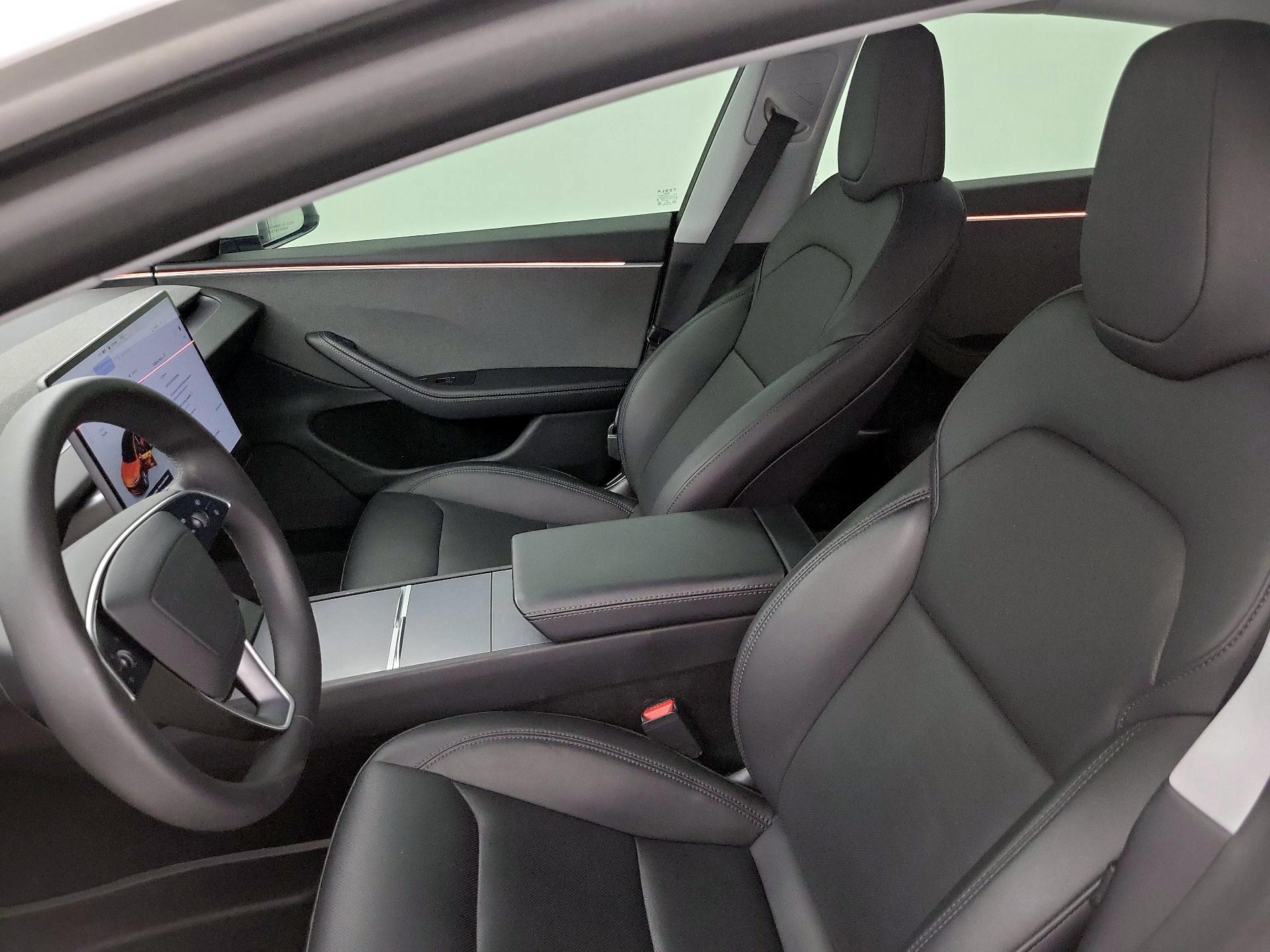 Thumbnail: 2025 Tesla Model 3 - 11