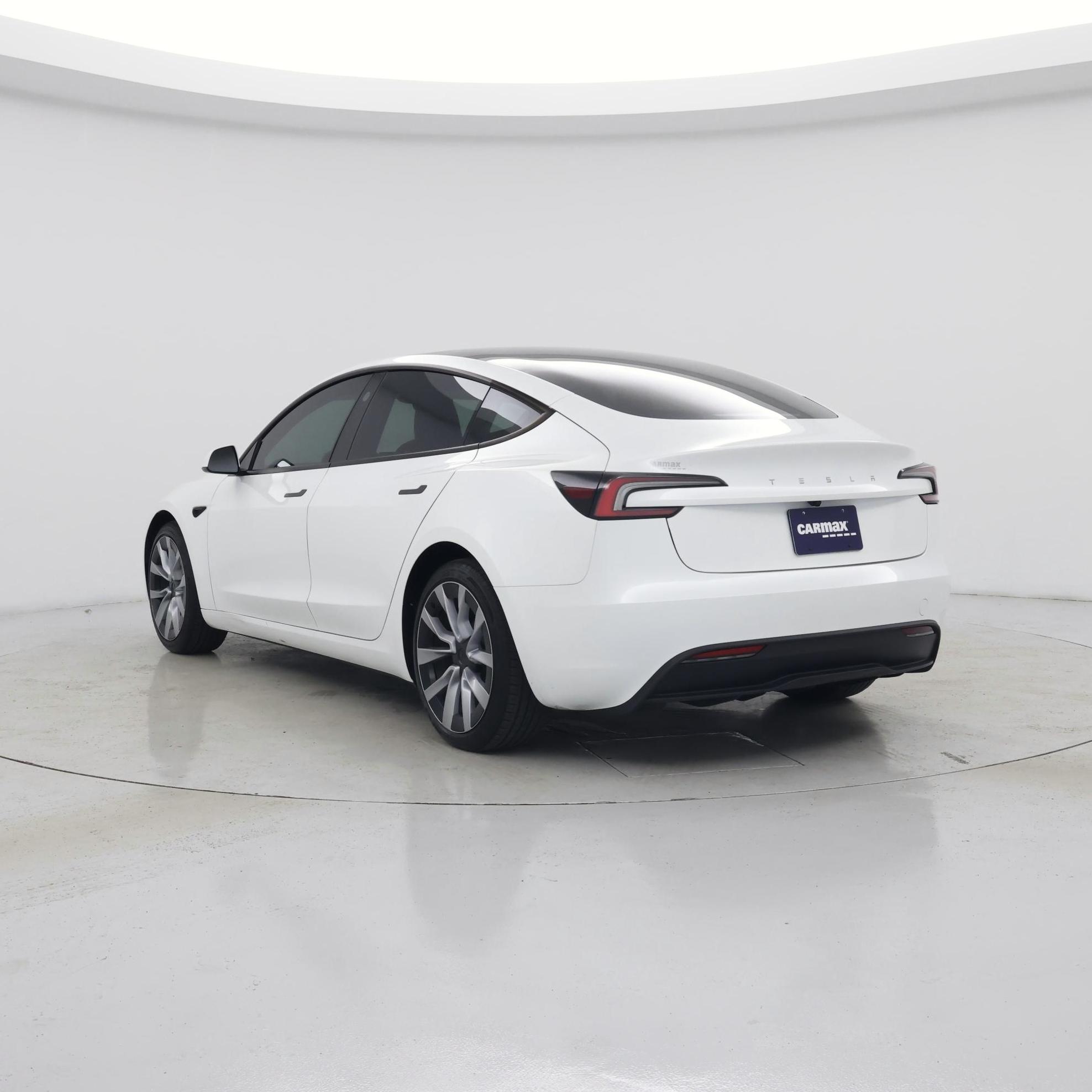 Thumbnail: 2025 Tesla Model 3 - 2