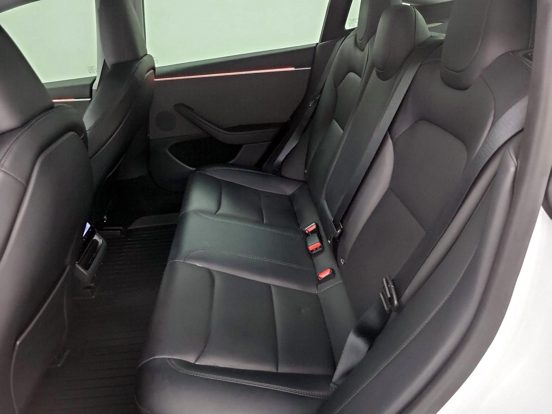 Thumbnail: 2025 Tesla Model 3 - 20