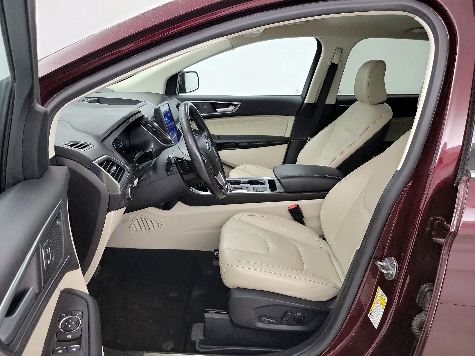 Thumbnail: 2022 Ford Edge - 11