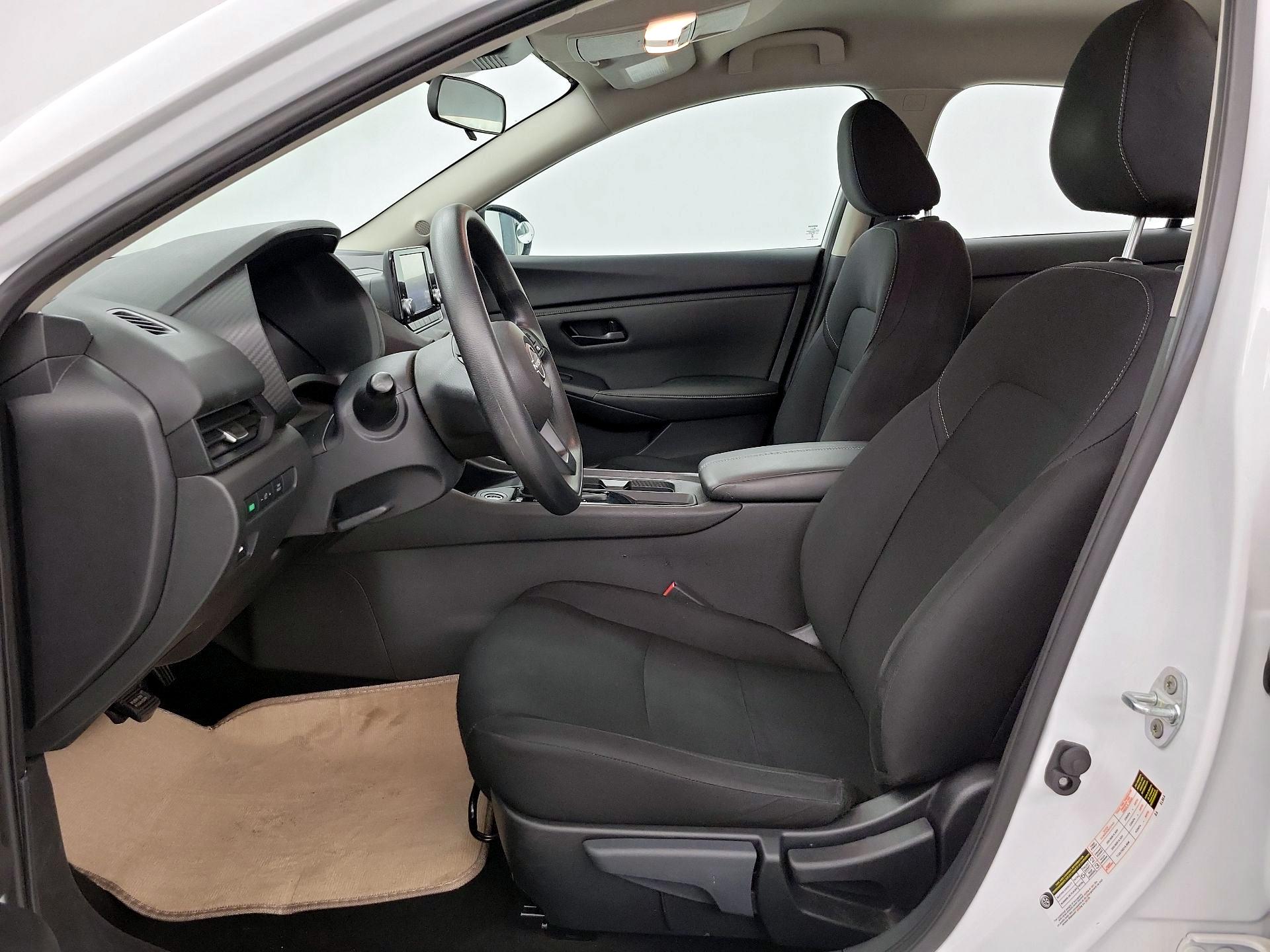 Thumbnail: 2024 Nissan Sentra - 11