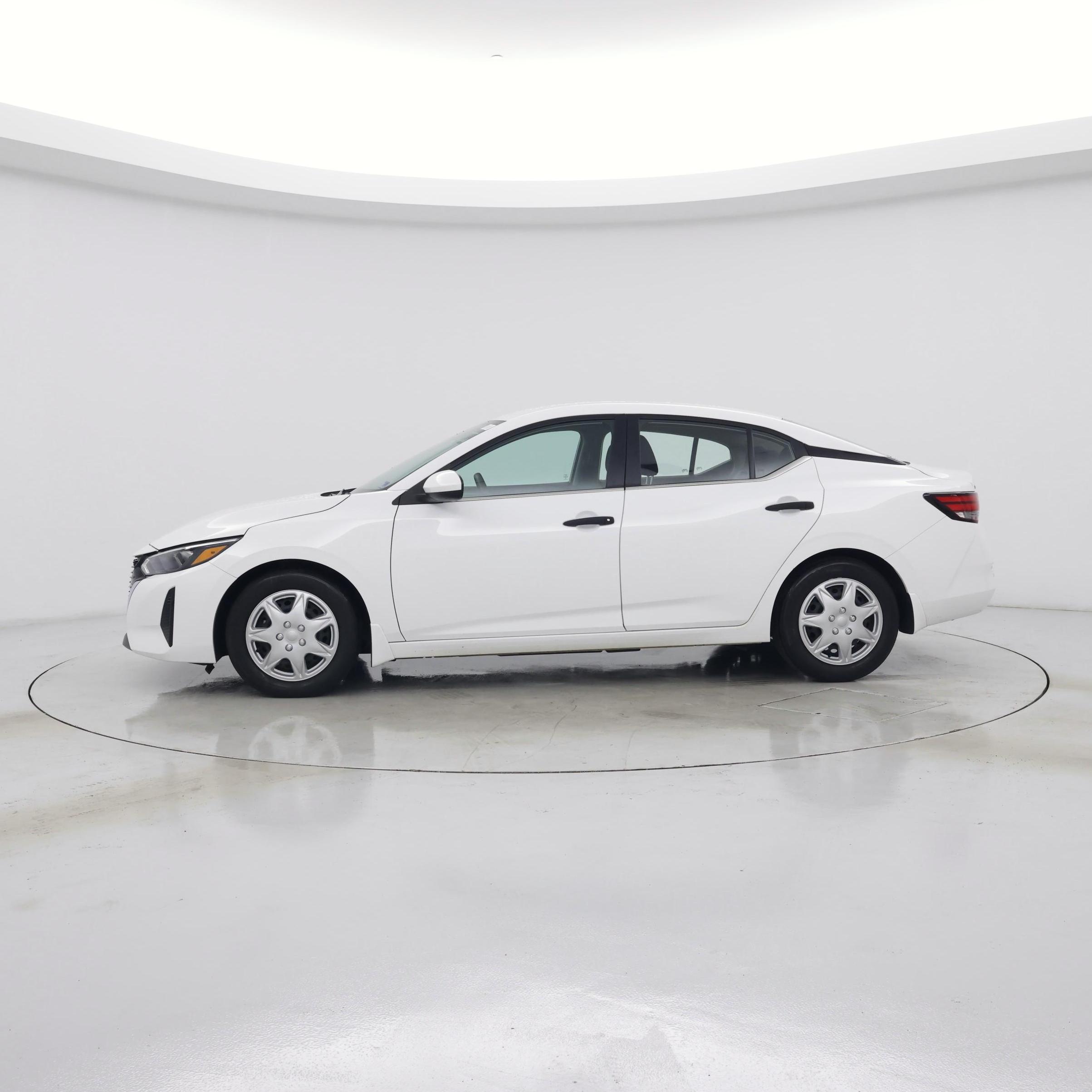 Thumbnail: 2024 Nissan Sentra - 3