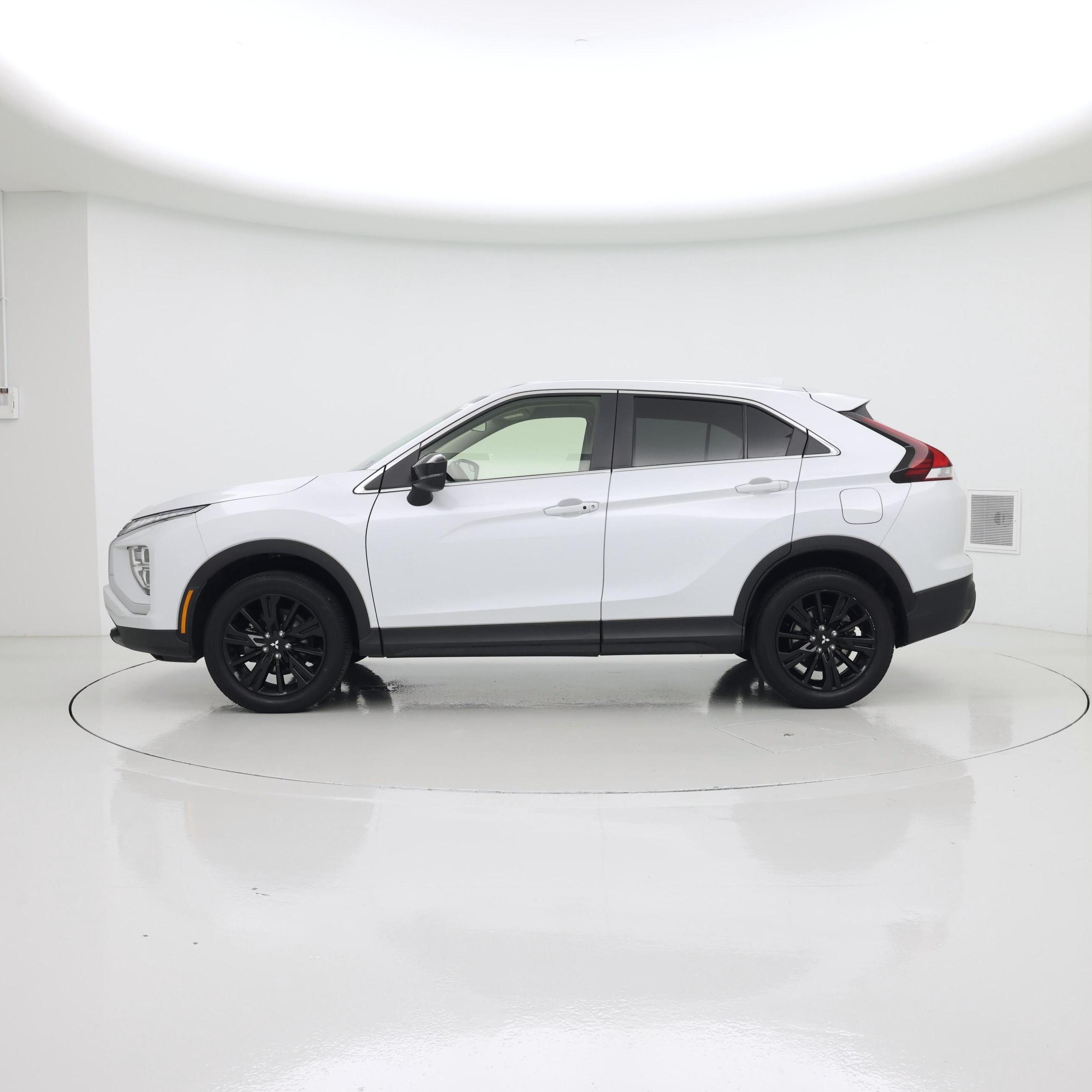 Thumbnail: 2024 Mitsubishi Eclipse Cross - 3