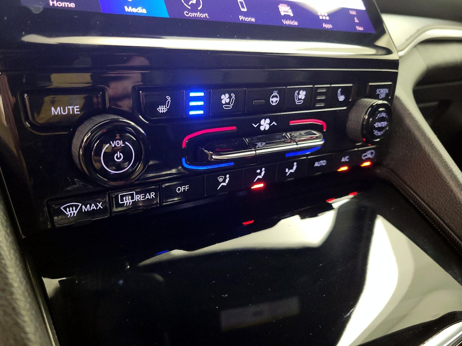2024 Jeep Grand Cherokee Anniversary Edition 4xe - Photo 18