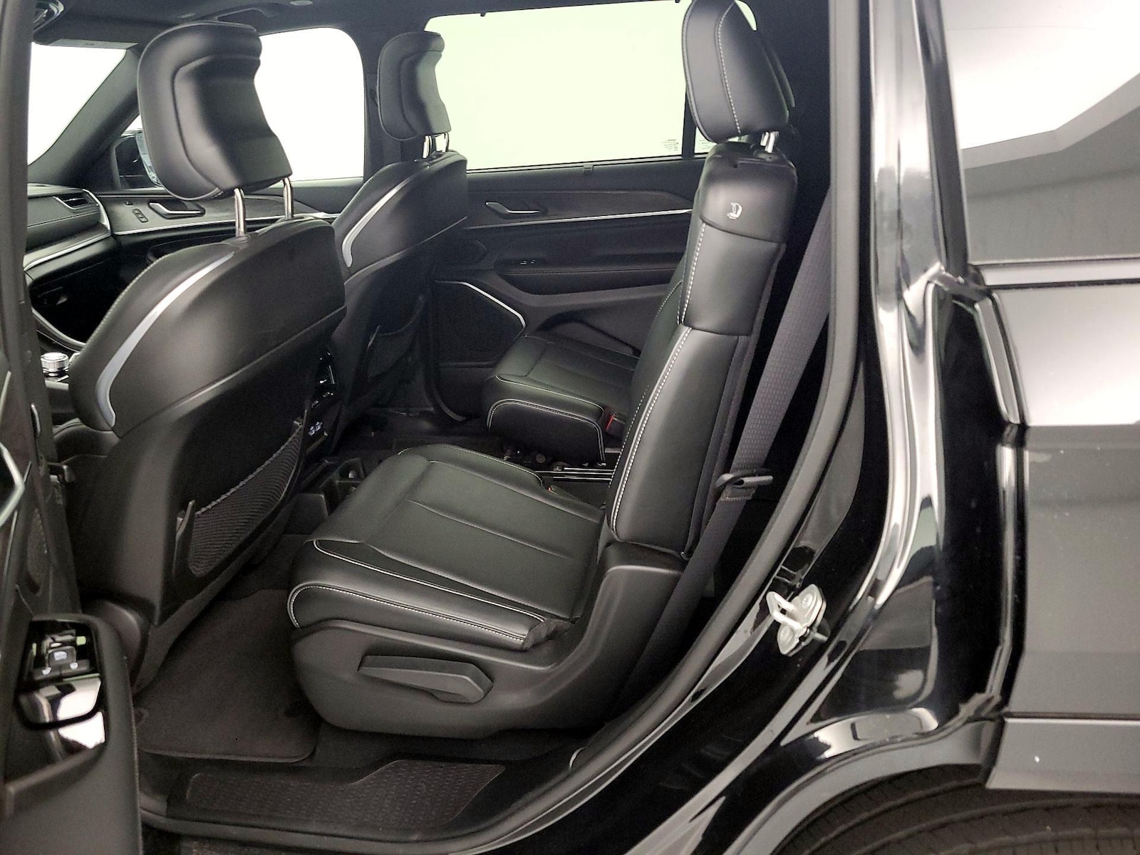2023 Jeep Grand Cherokee L Overland - Photo 22