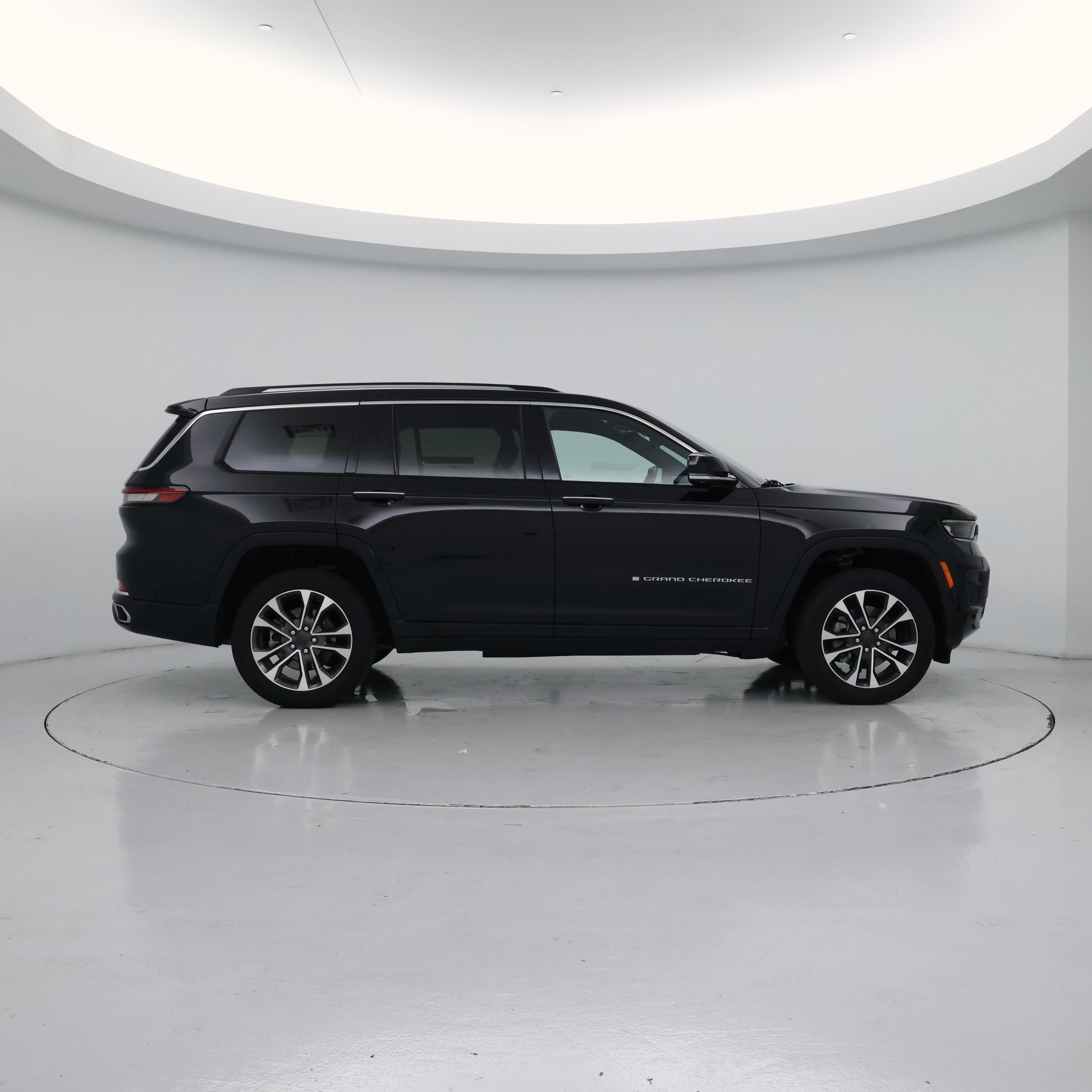 Thumbnail: 2023 Jeep Grand Cherokee L - 7