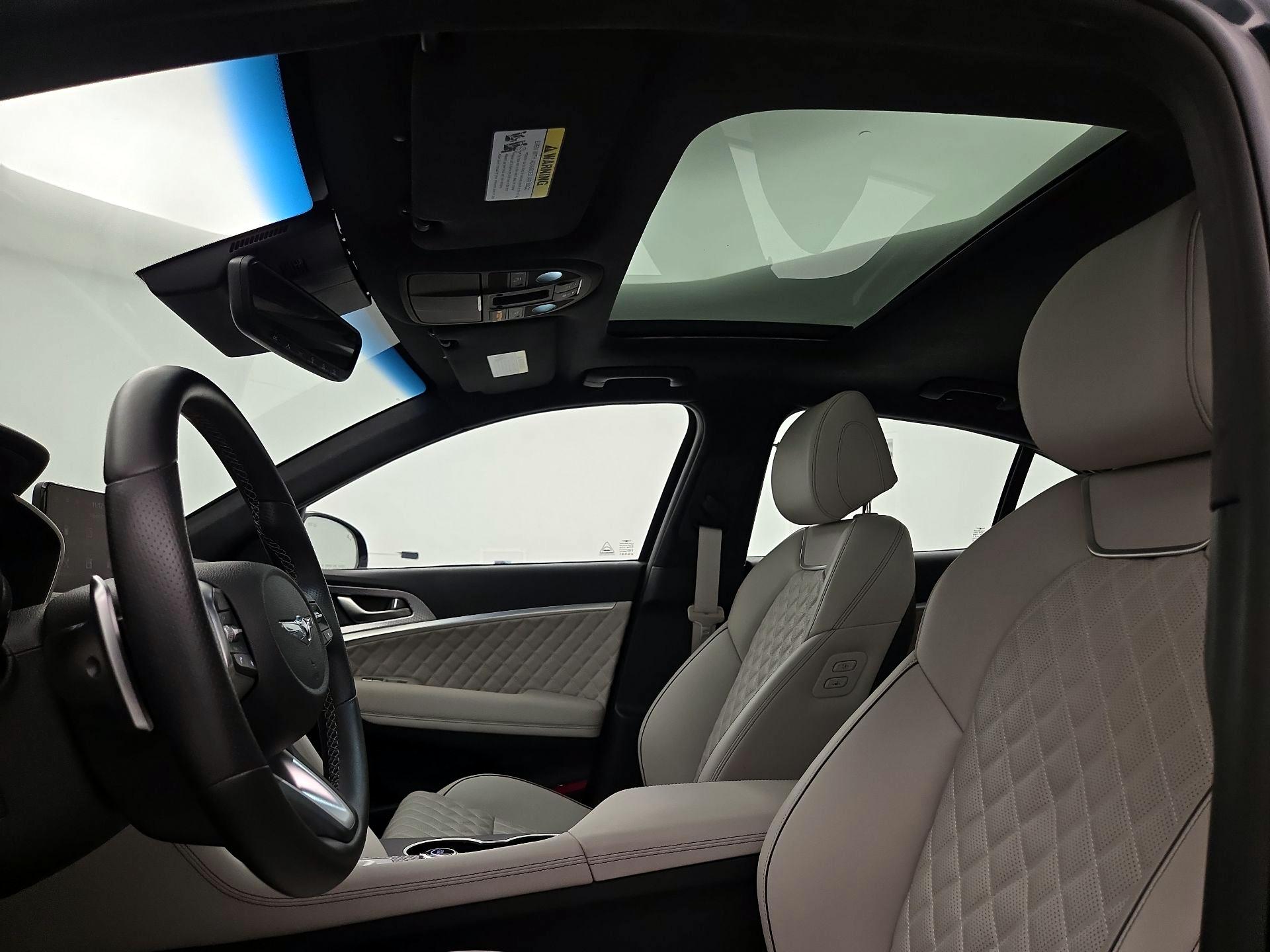 Thumbnail: 2023 Genesis G70 - 20