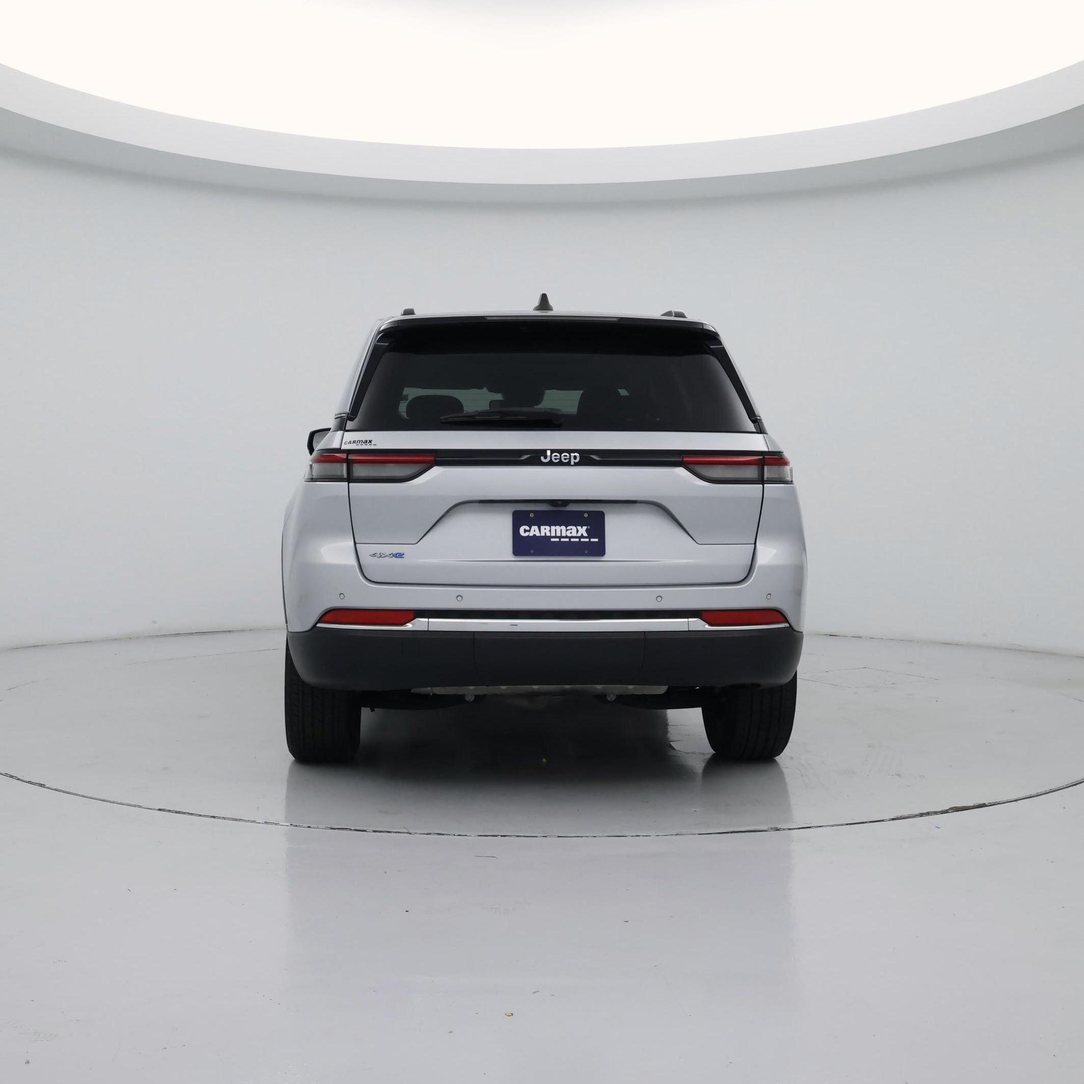 Thumbnail: 2023 Jeep Grand Cherokee - 6