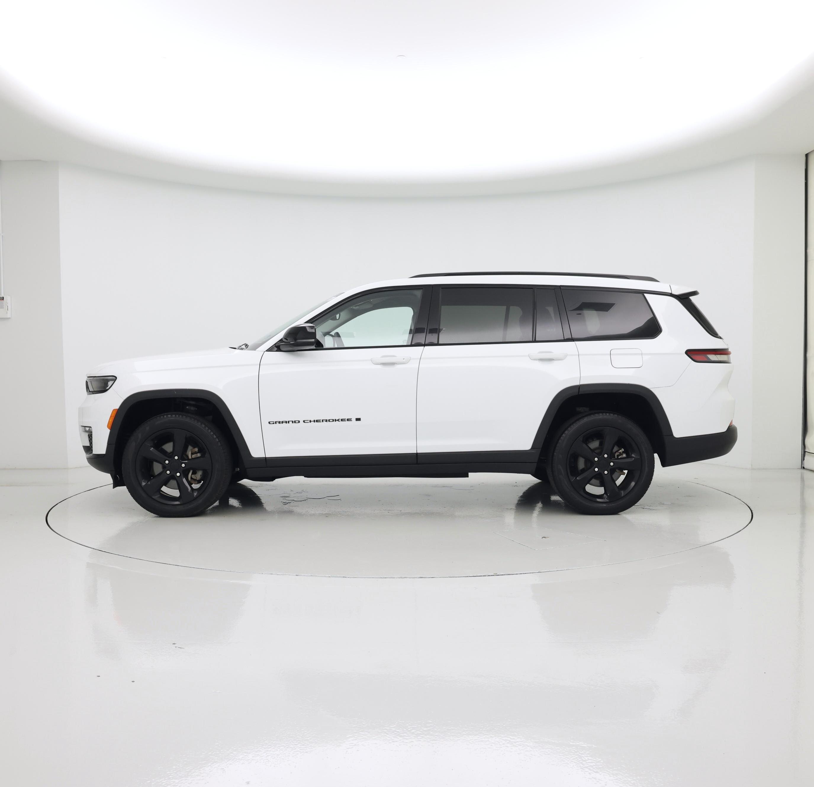 Thumbnail: 2023 Jeep Grand Cherokee L - 3