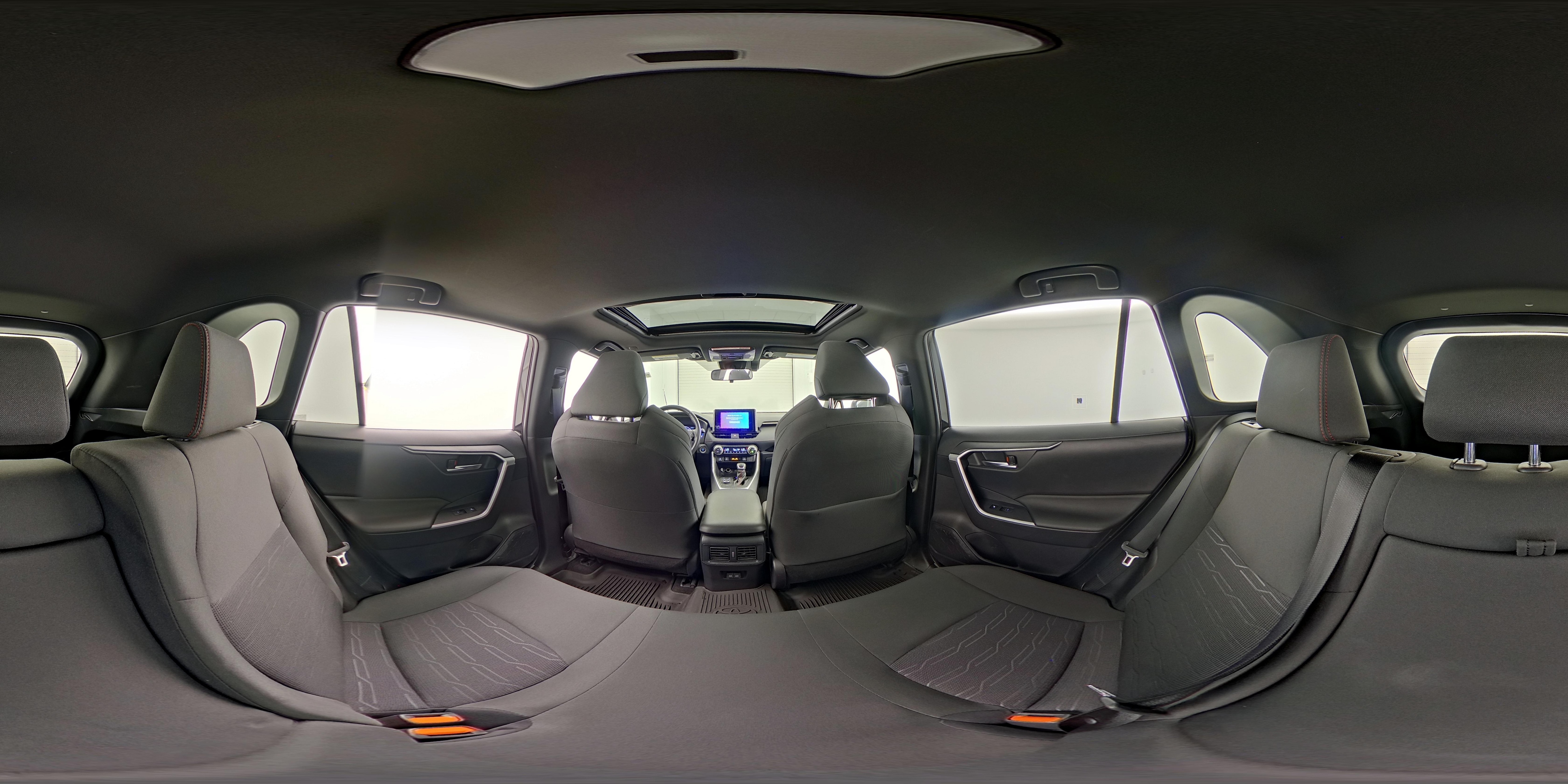 2023 Toyota RAV4 SE - Photo 26