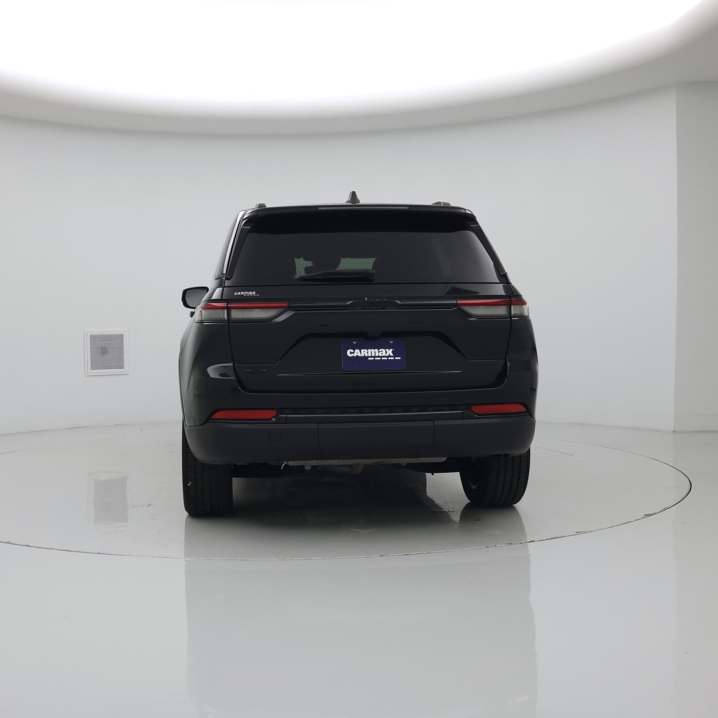 Thumbnail: 2023 Jeep Grand Cherokee - 6