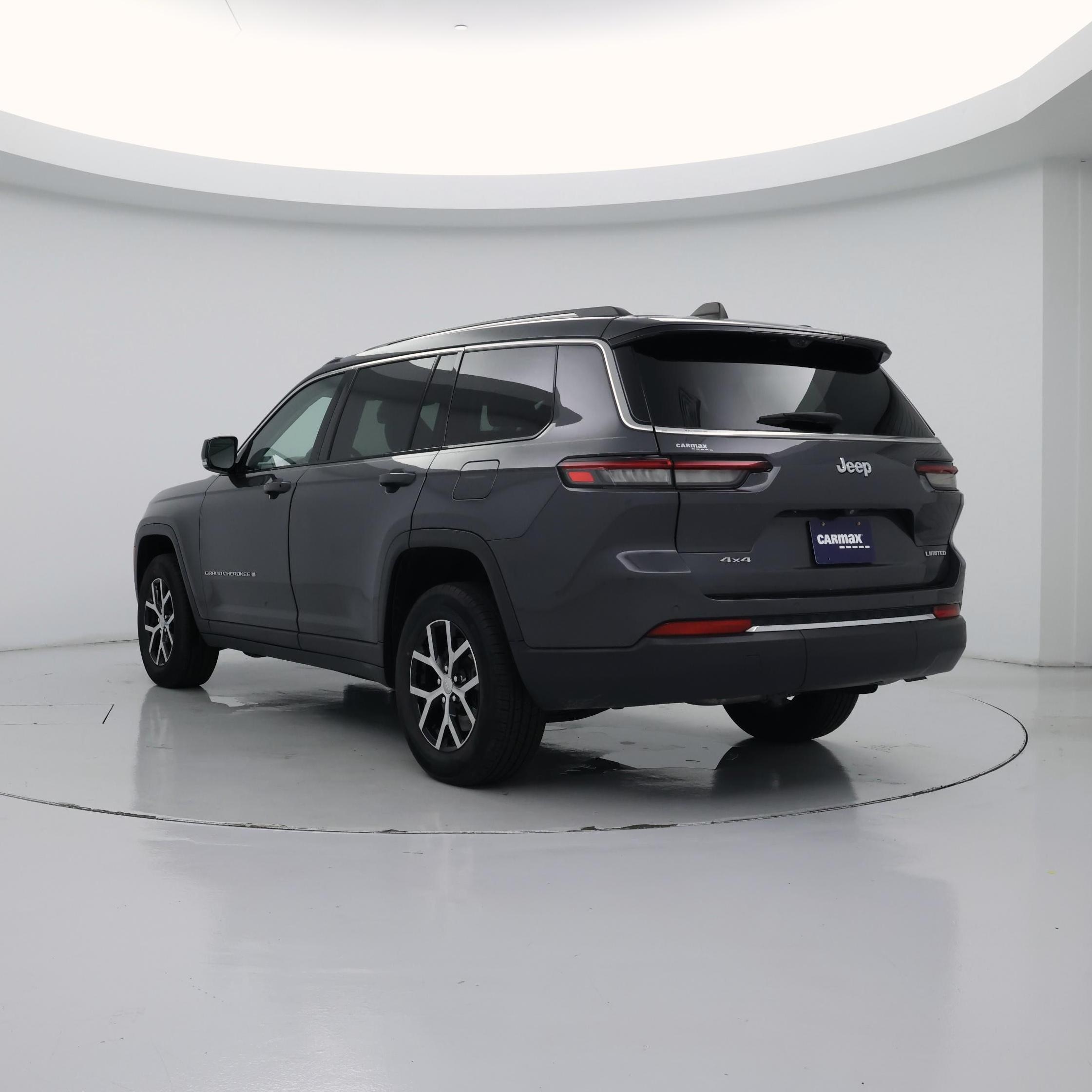 Thumbnail: 2023 Jeep Grand Cherokee L - 2
