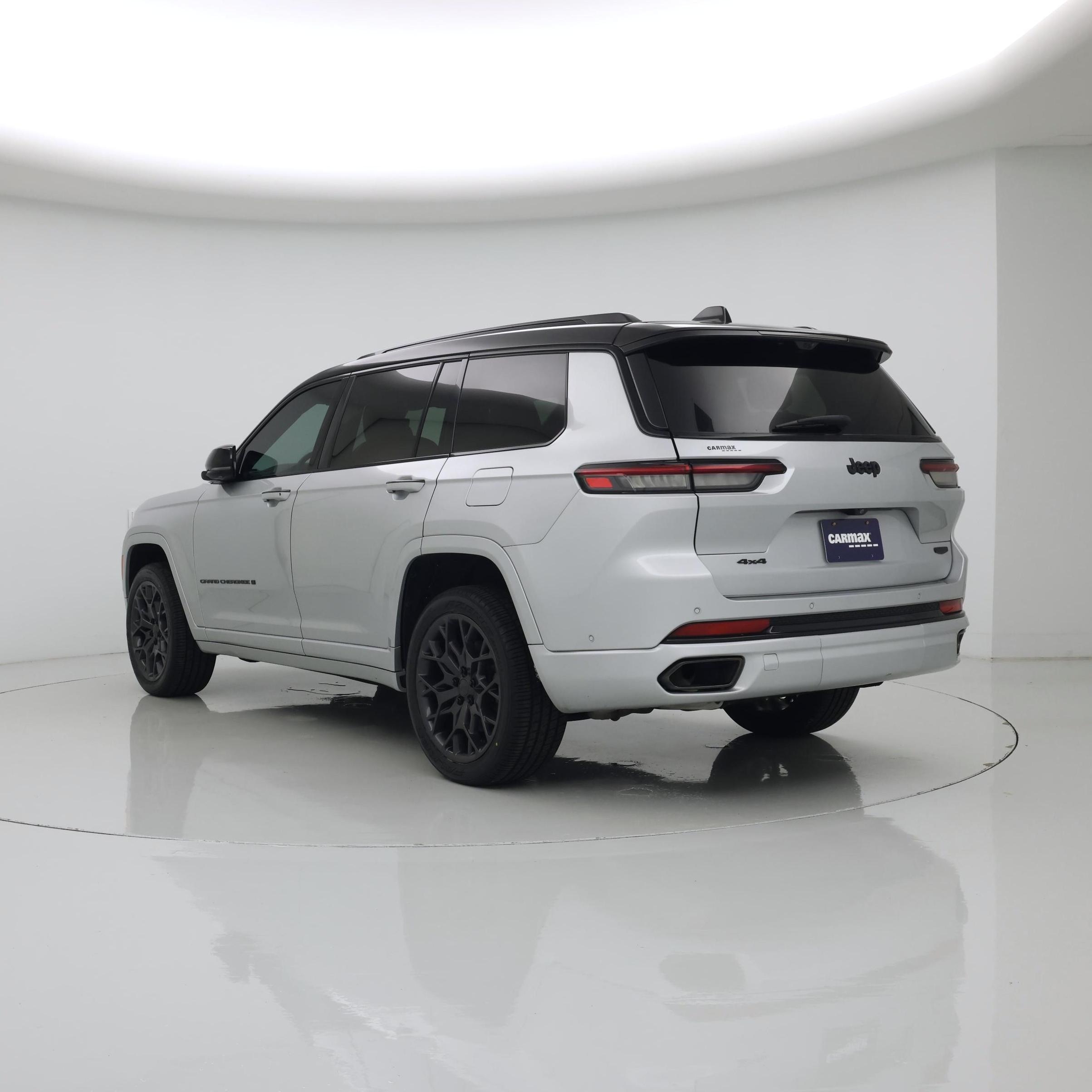 Thumbnail: 2023 Jeep Grand Cherokee L - 2