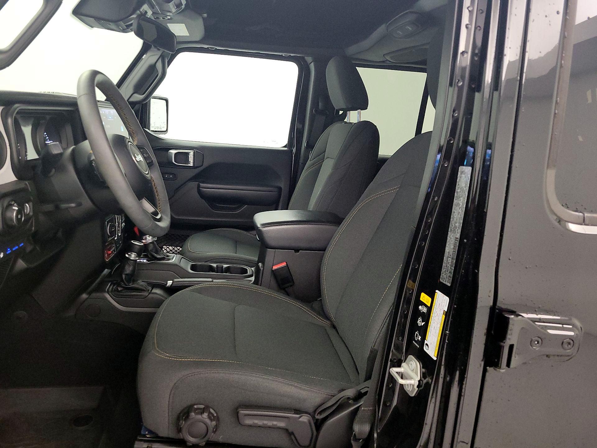 Thumbnail: 2024 Jeep Wrangler - 11