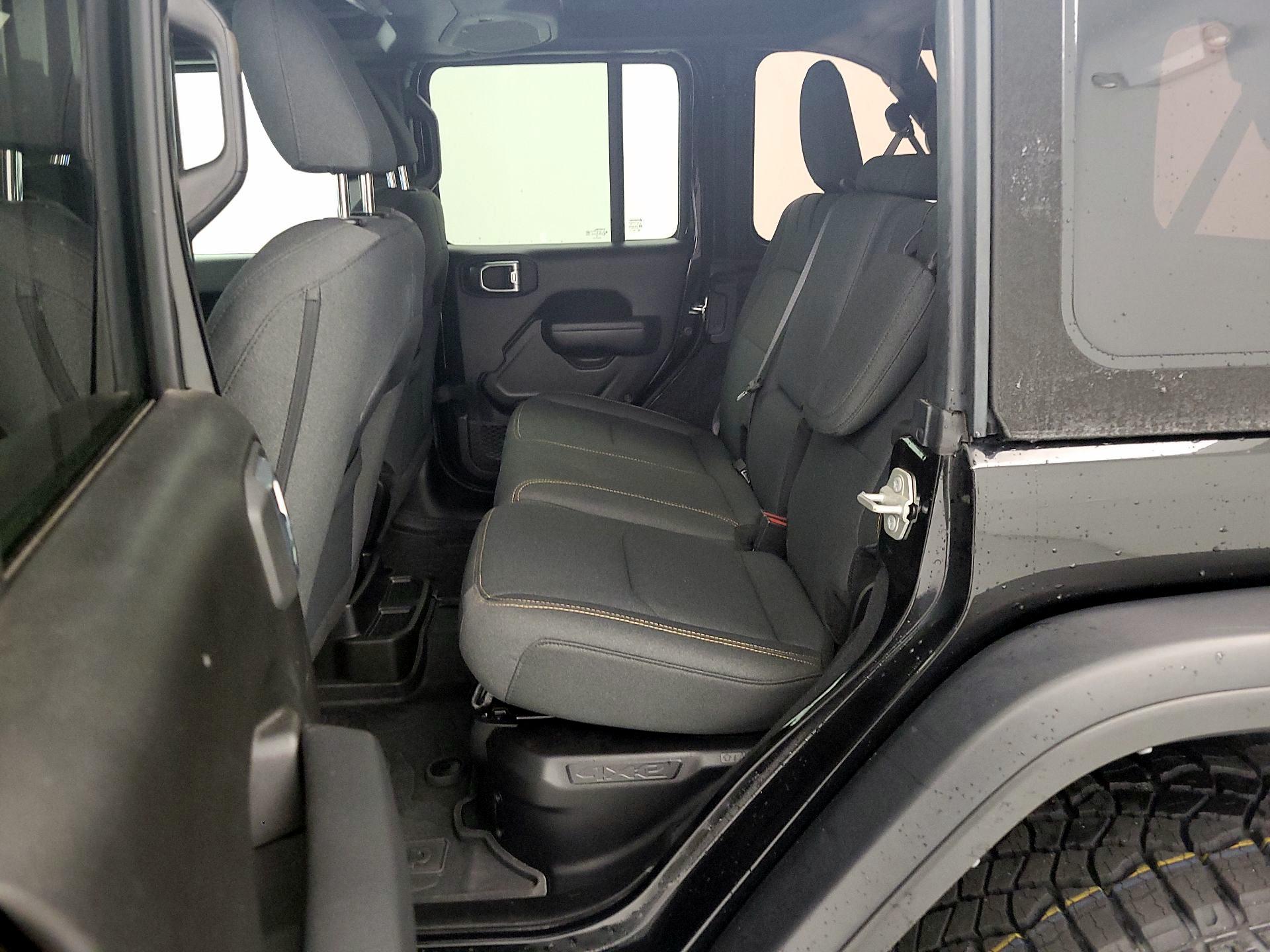 Thumbnail: 2024 Jeep Wrangler - 19