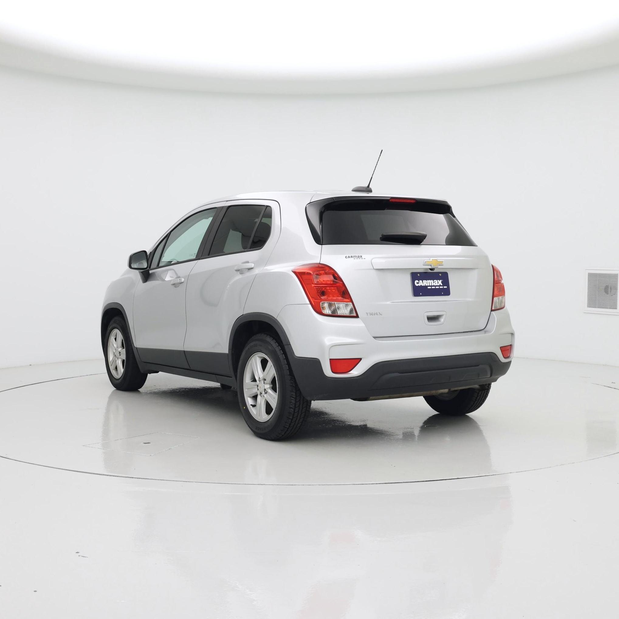 Thumbnail: 2020 Chevrolet Trax - 2
