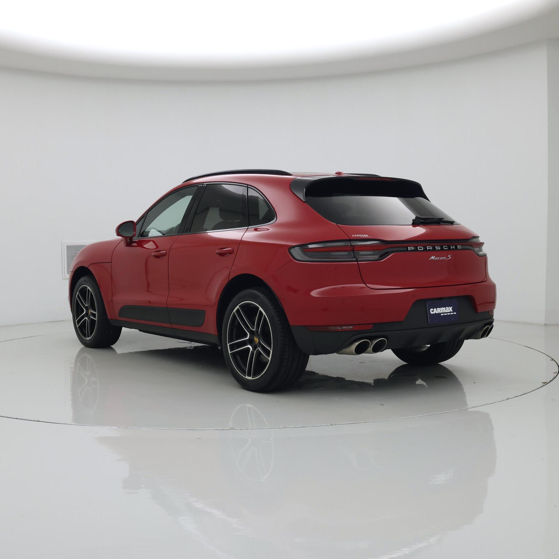 Thumbnail: 2021 Porsche Macan - 2
