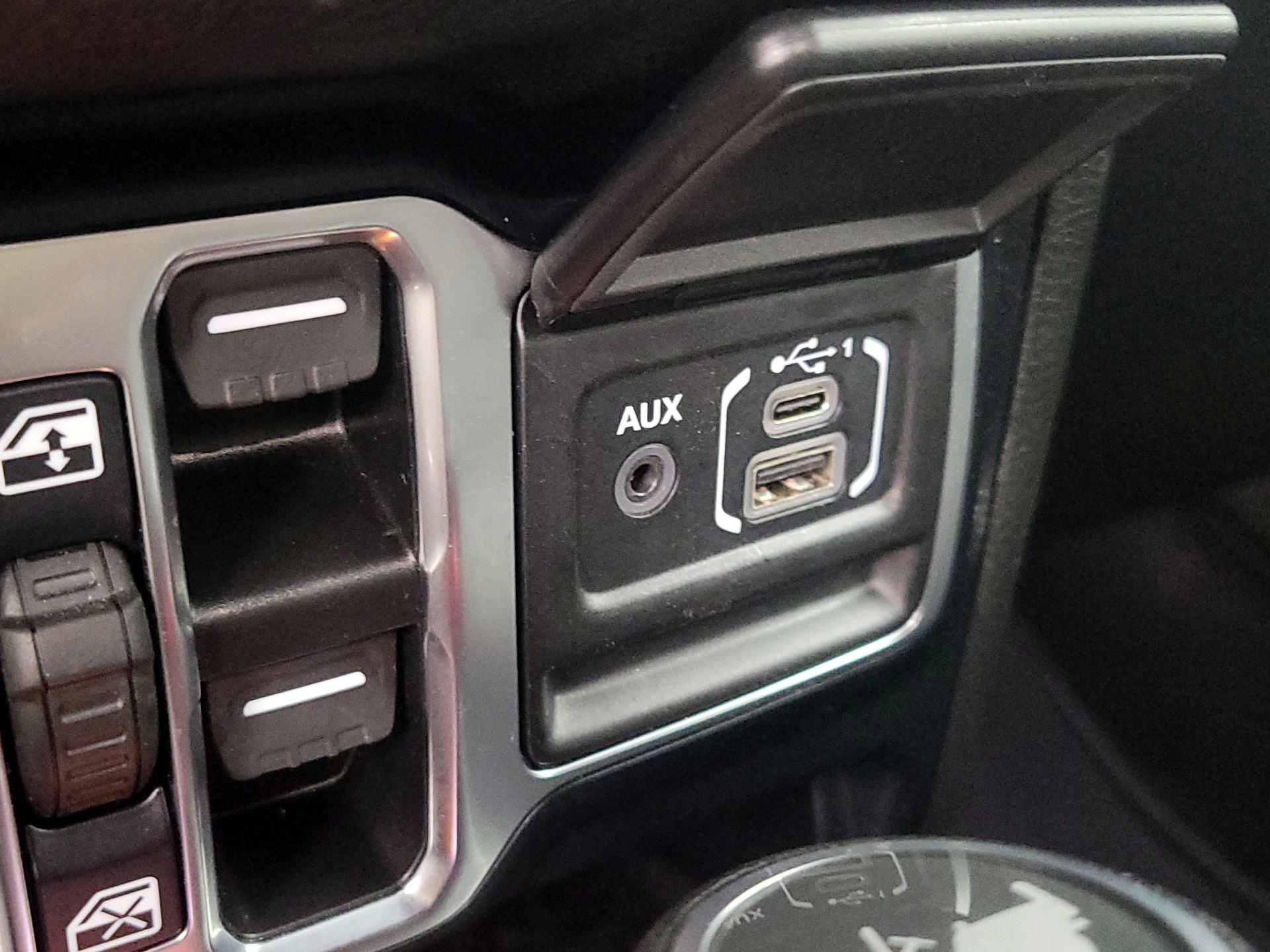 Thumbnail: 2024 Jeep Wrangler - 19