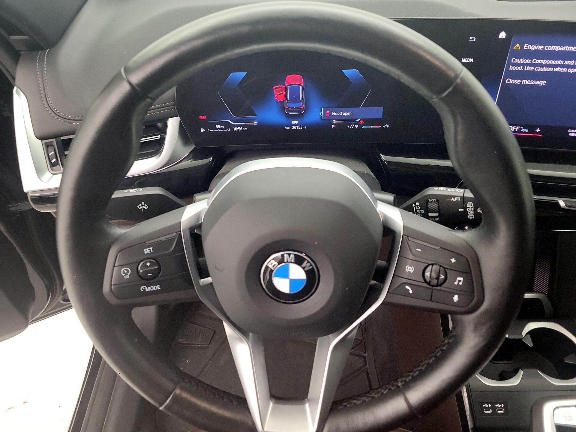 Thumbnail: 2023 BMW X1 - 10
