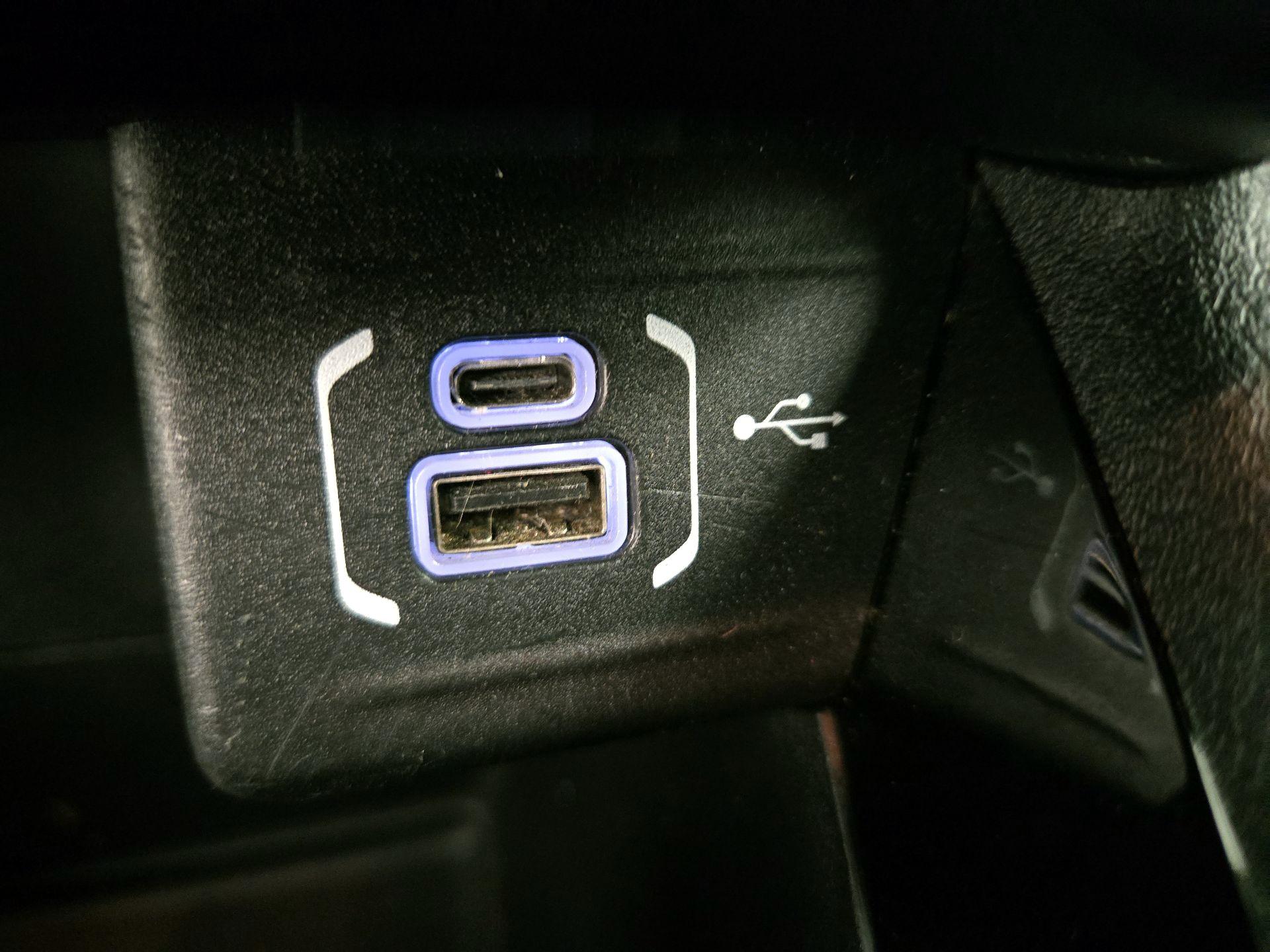 Thumbnail: 2022 Jeep Compass - 19