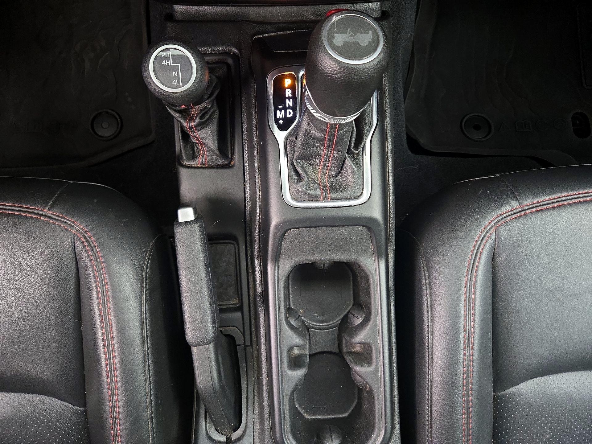 Thumbnail: 2023 Jeep Wrangler - 18
