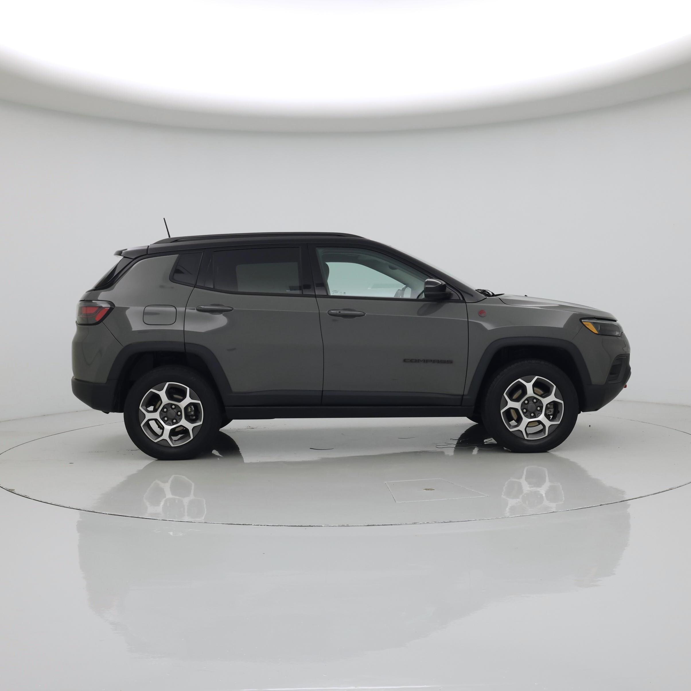 Thumbnail: 2022 Jeep Compass - 7