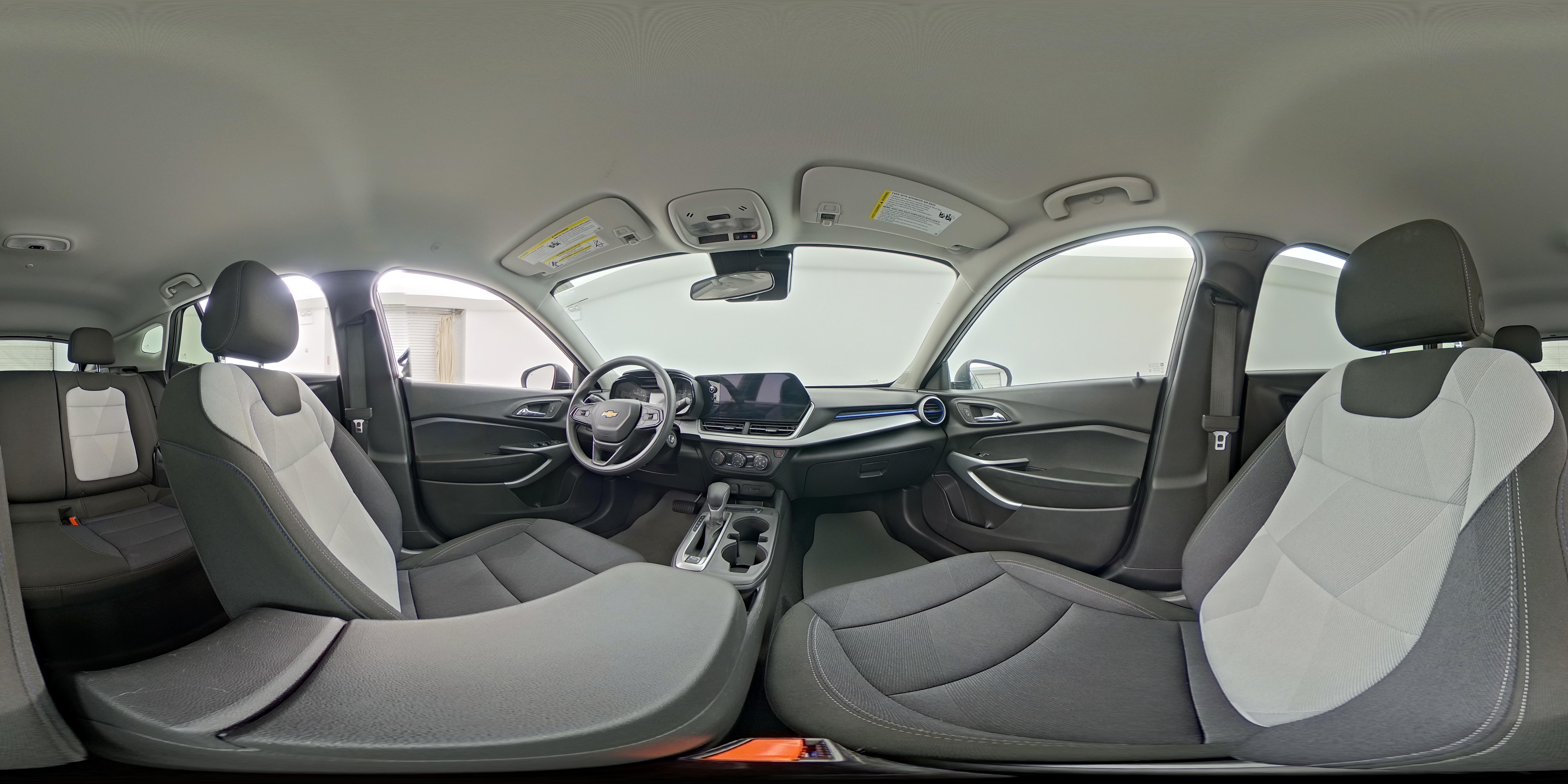 2025 Chevrolet Trax LS - Photo 24