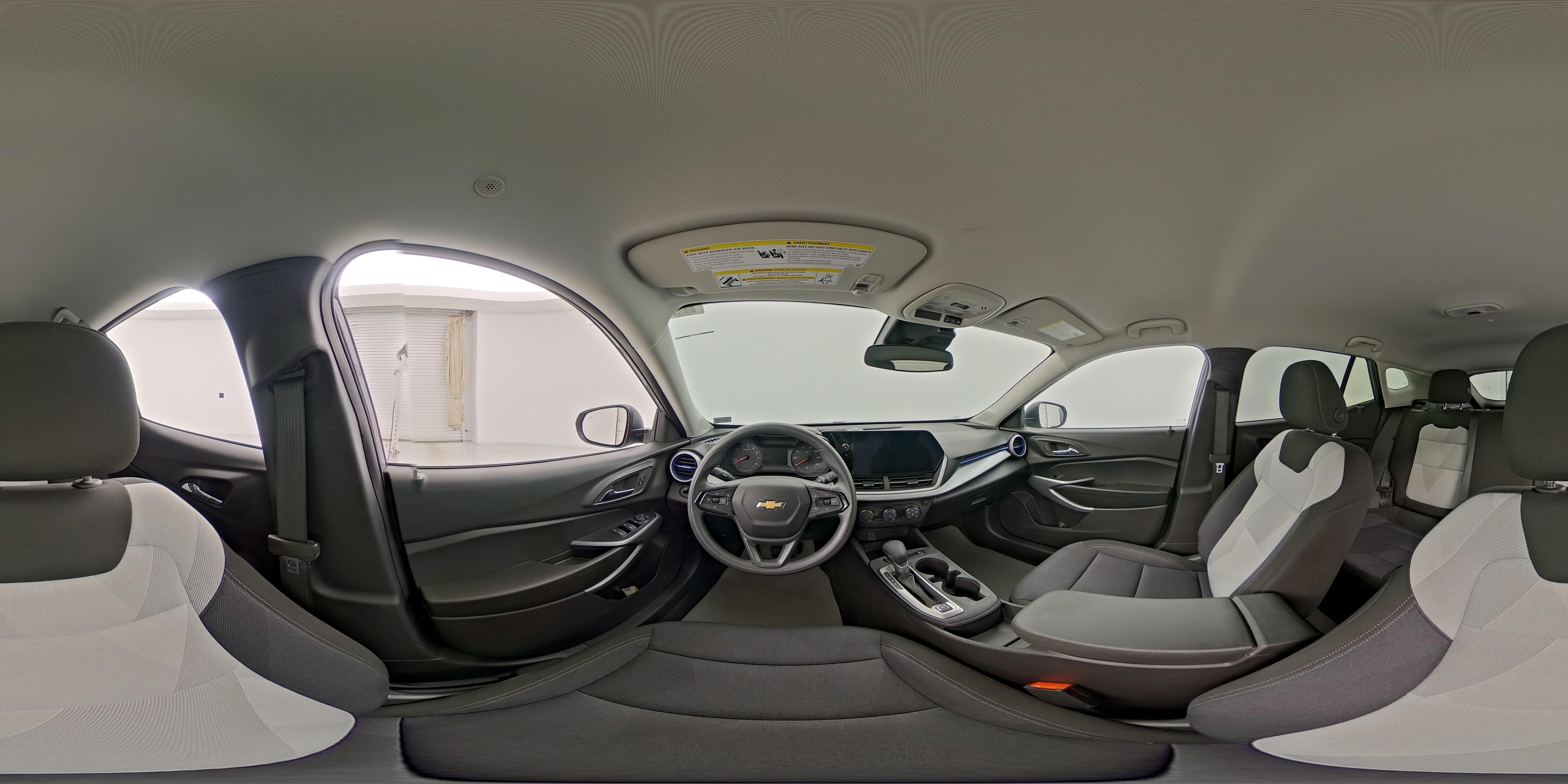 2025 Chevrolet Trax LS - Photo 26