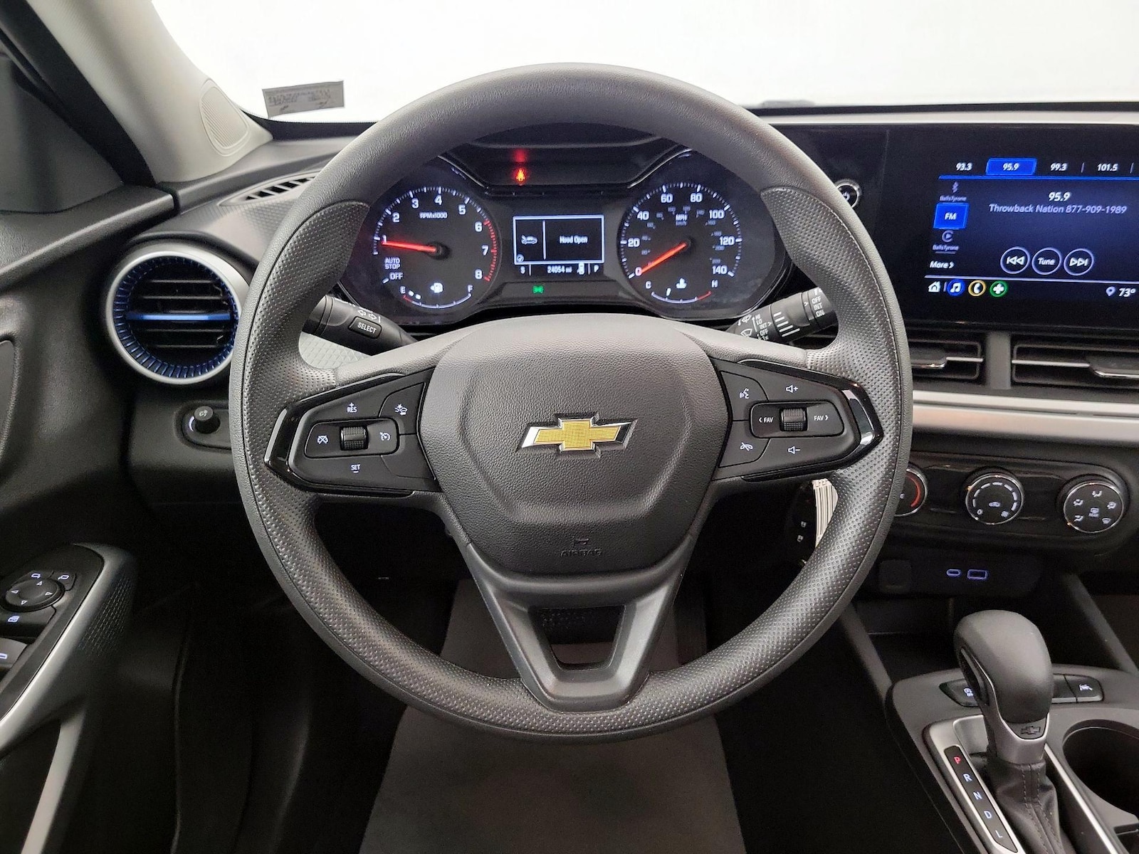 2025 Chevrolet Trax LS - Photo 11