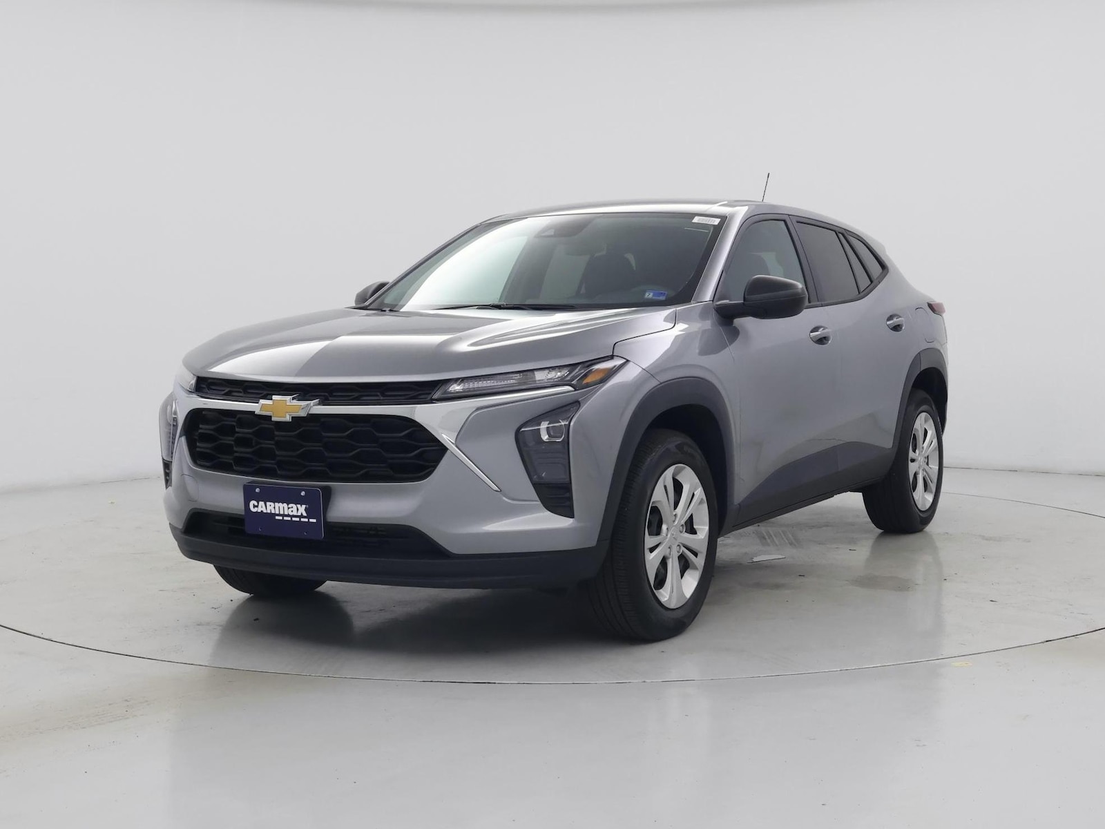 2025 Chevrolet Trax LS - Photo 5
