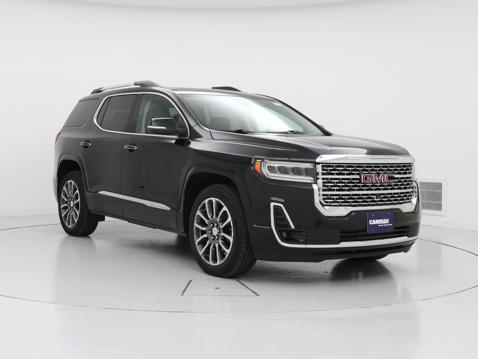 2021 GMC Acadia Denali - Photo 2