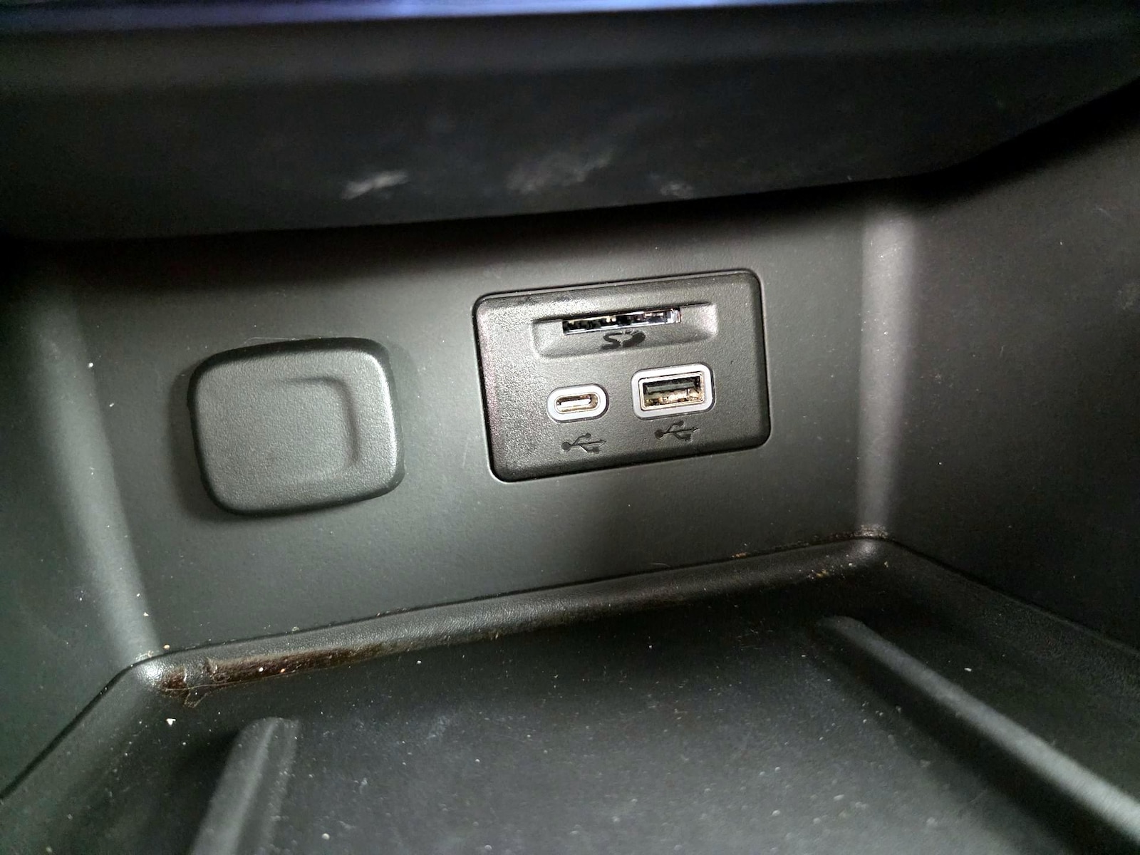 2021 GMC Acadia Denali - Photo 19