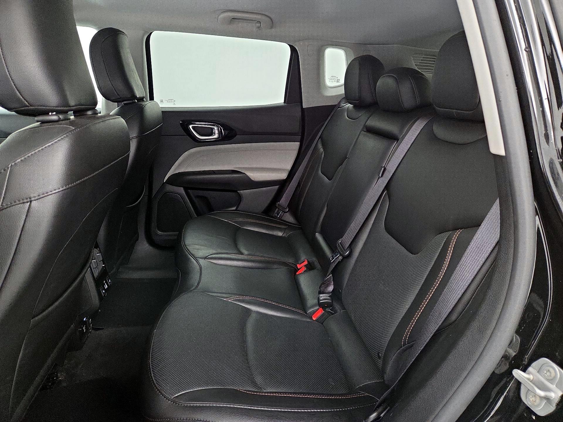 Thumbnail: 2022 Jeep Compass - 20