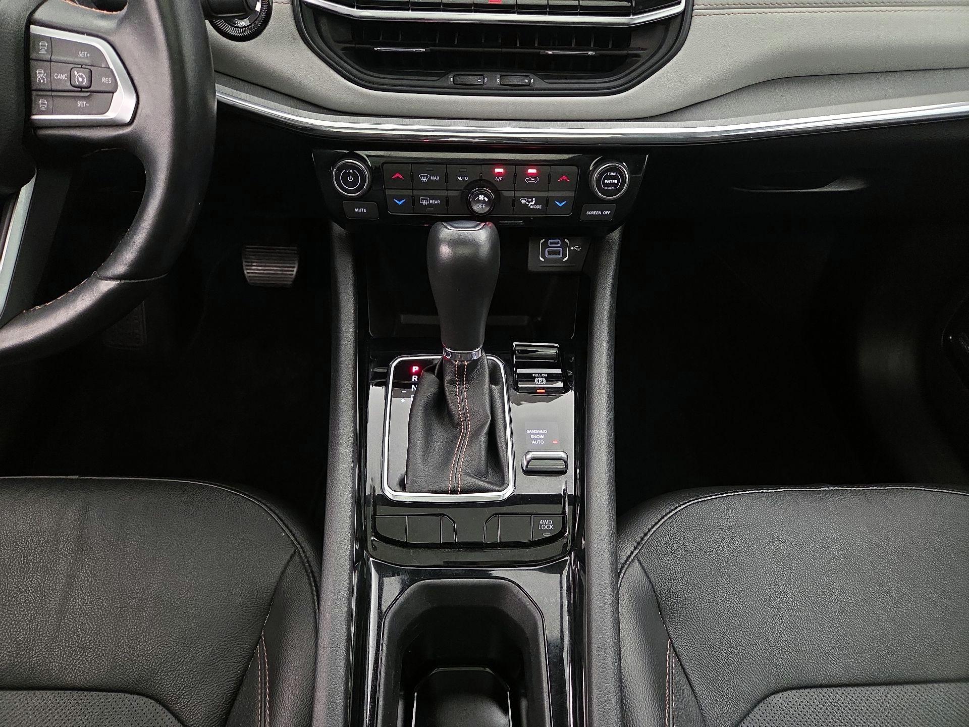 Thumbnail: 2022 Jeep Compass - 17
