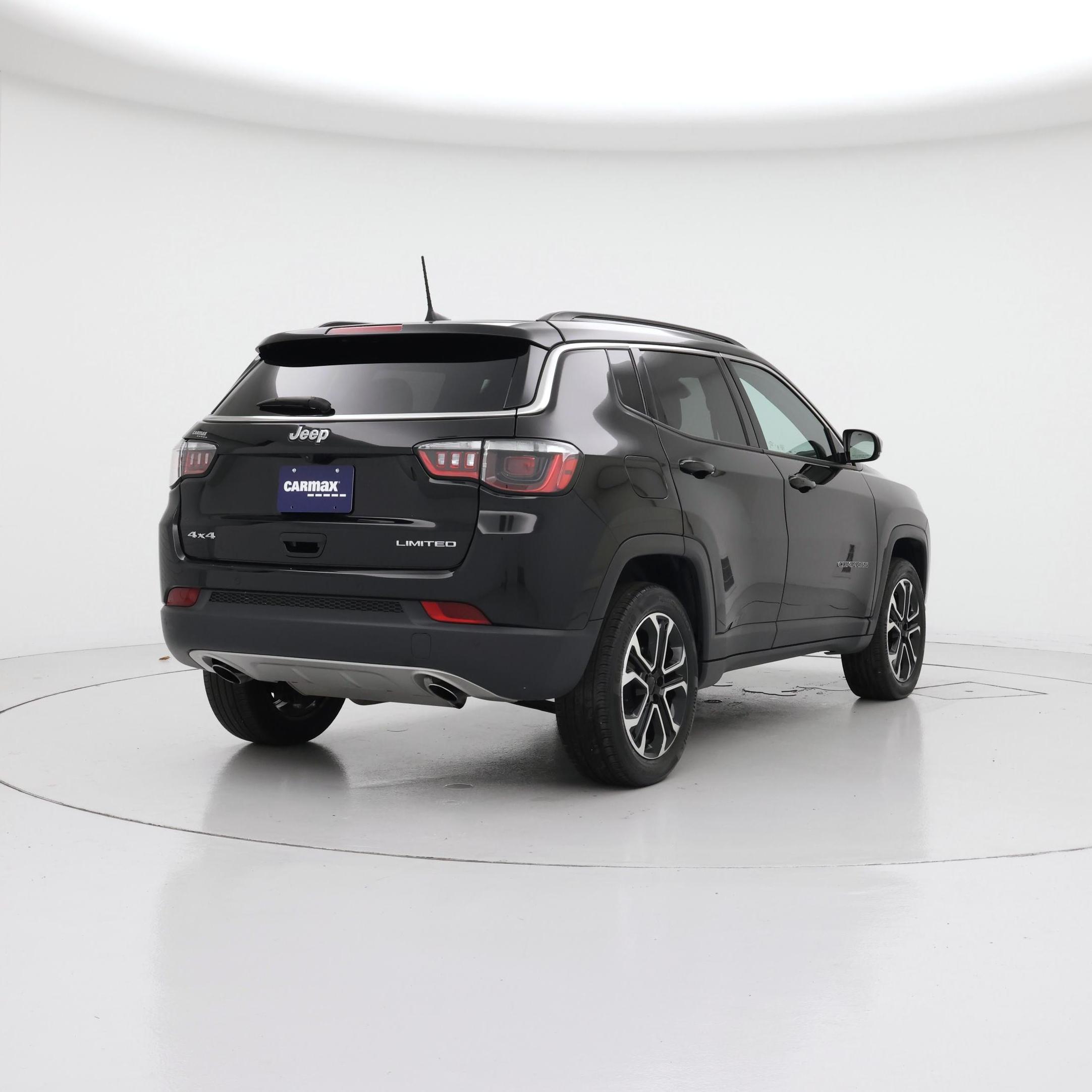 Thumbnail: 2023 Jeep Compass - 8