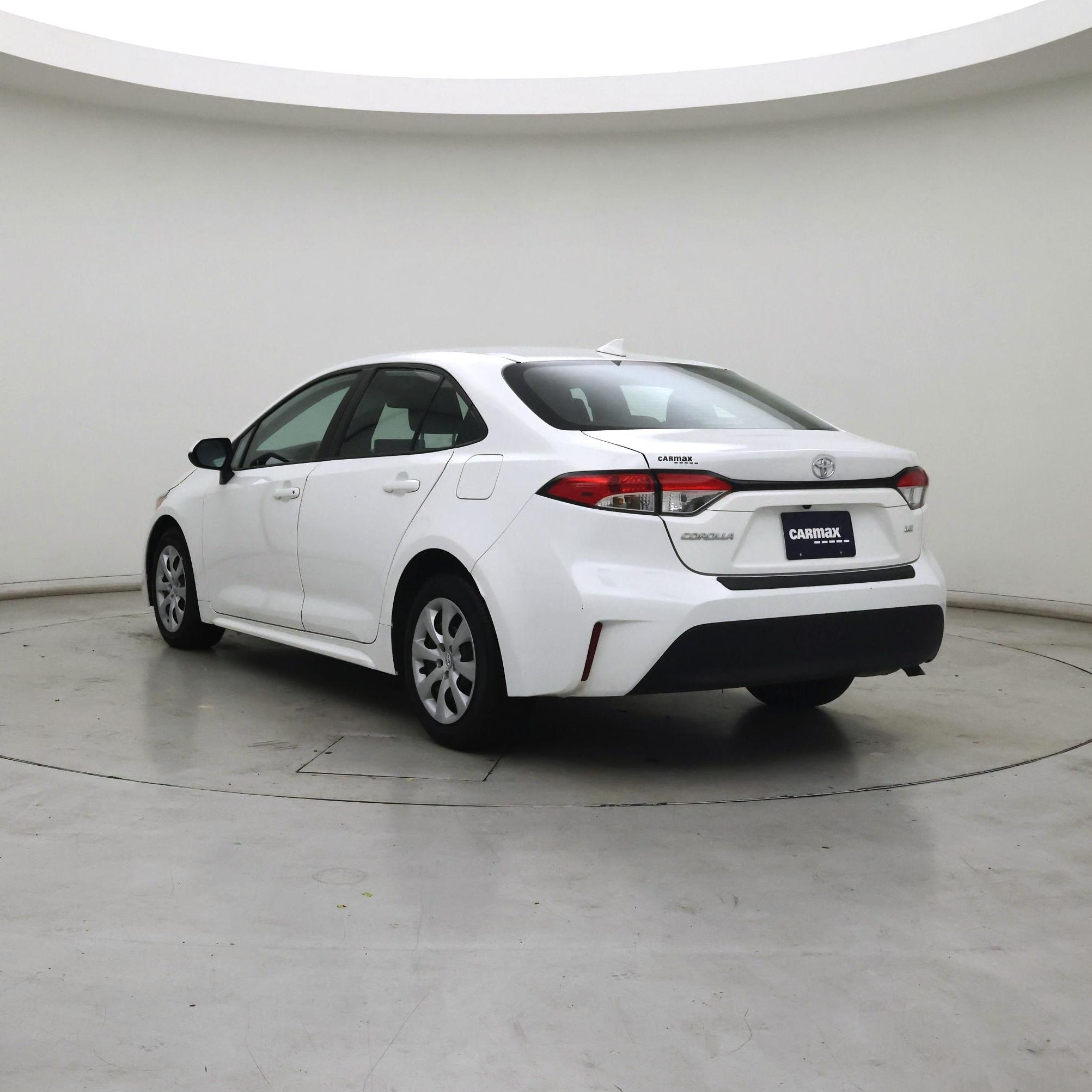 Thumbnail: 2024 Toyota Corolla - 2
