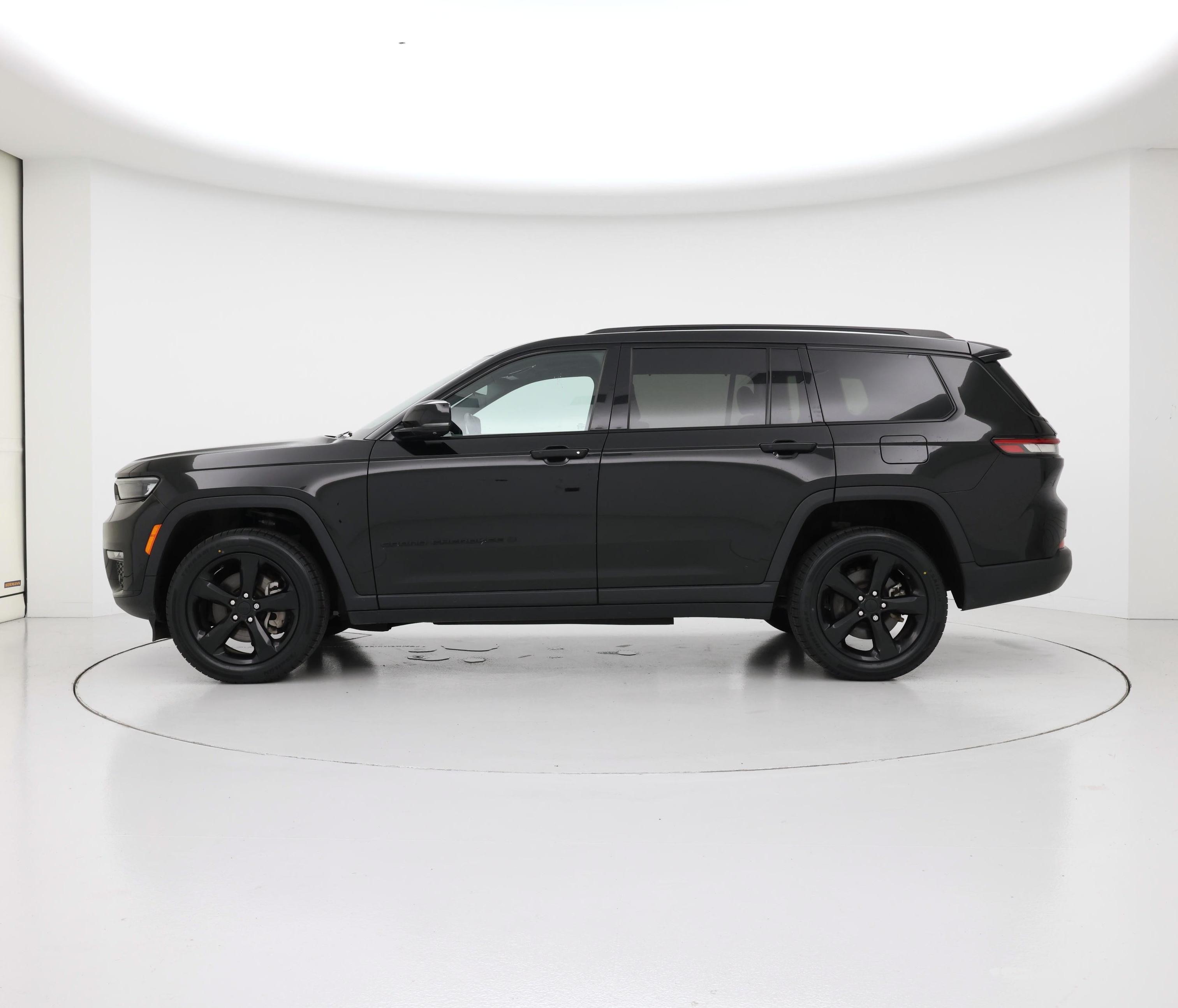 Thumbnail: 2024 Jeep Grand Cherokee L - 3