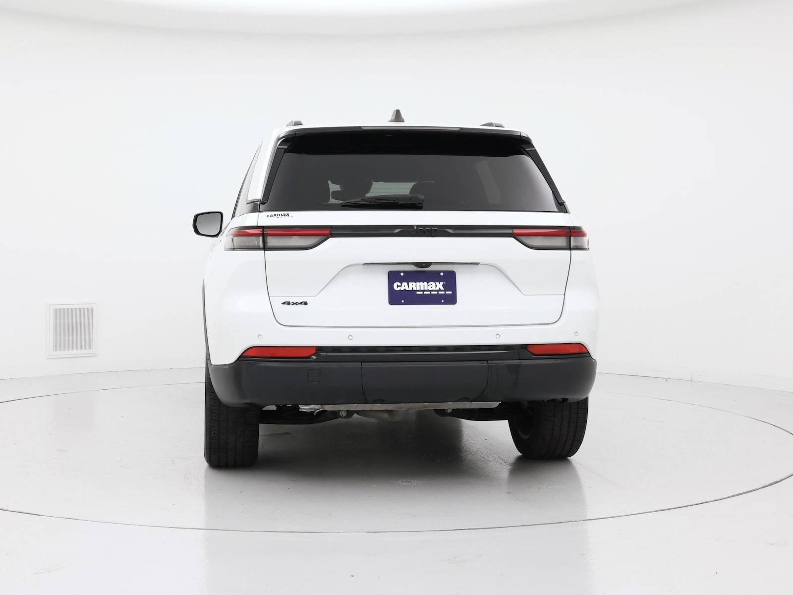 2023 Jeep Grand Cherokee Altitude - Photo 7