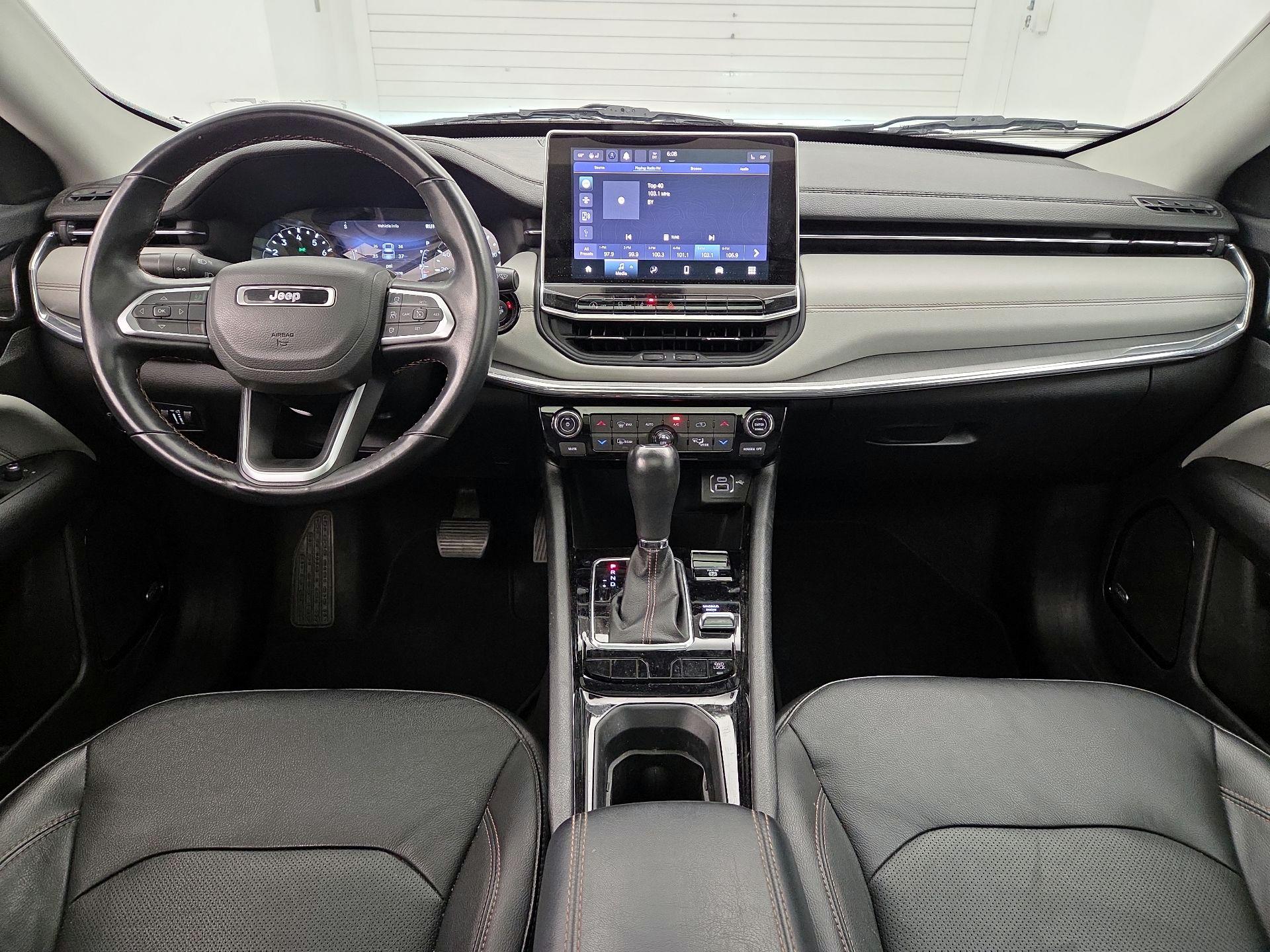 Thumbnail: 2022 Jeep Compass - 9