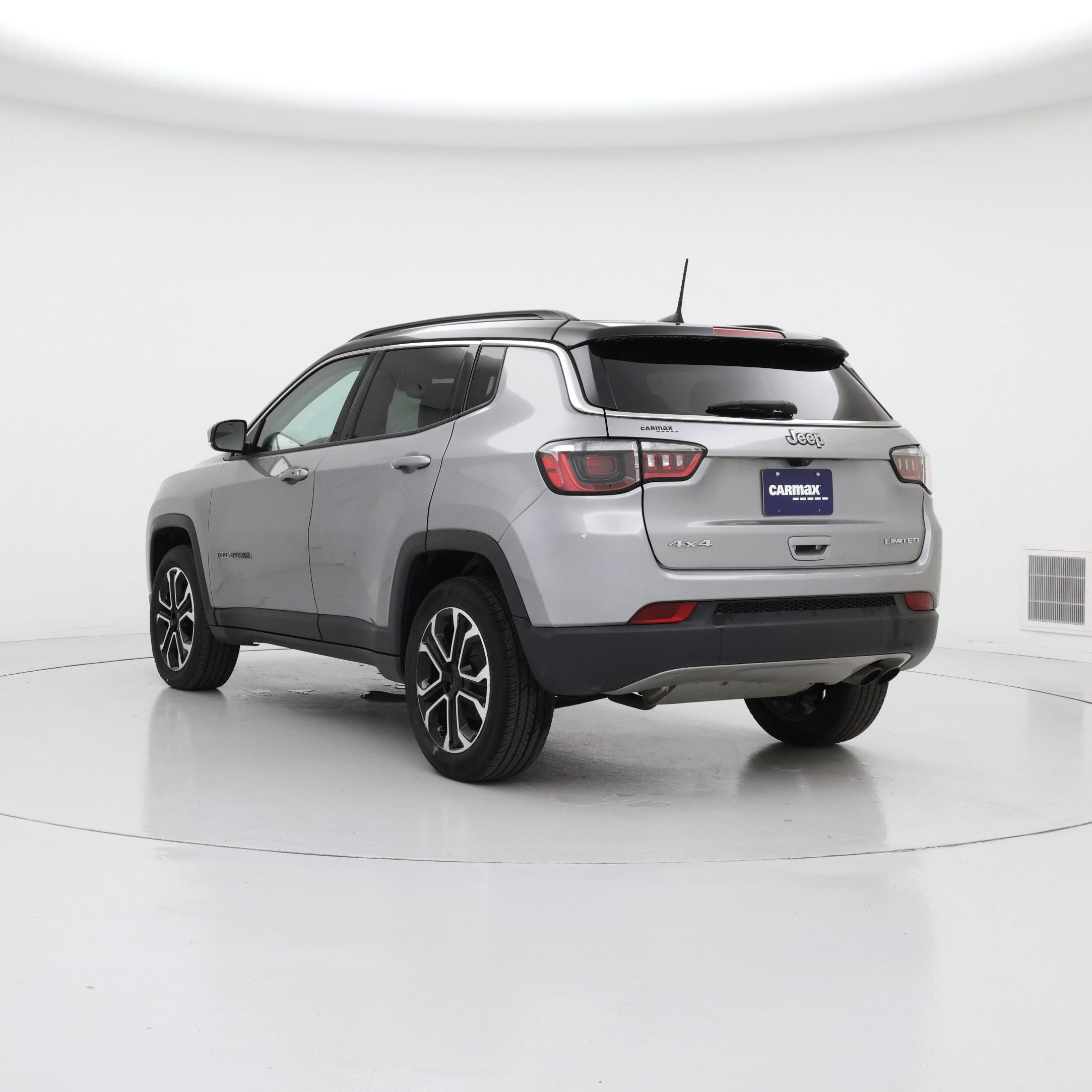 Thumbnail: 2022 Jeep Compass - 2