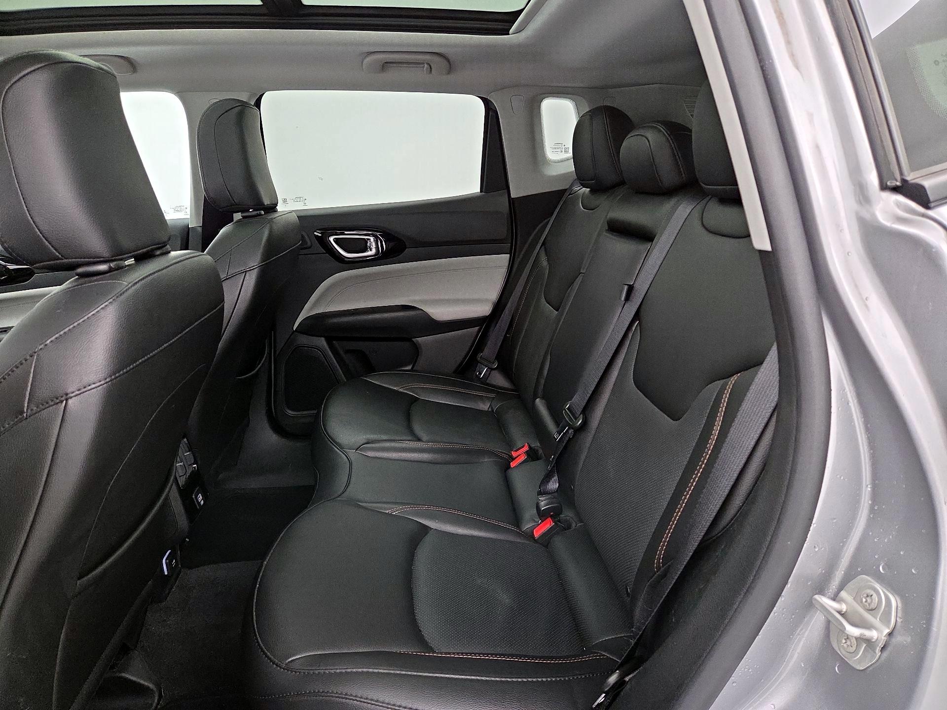 Thumbnail: 2022 Jeep Compass - 20