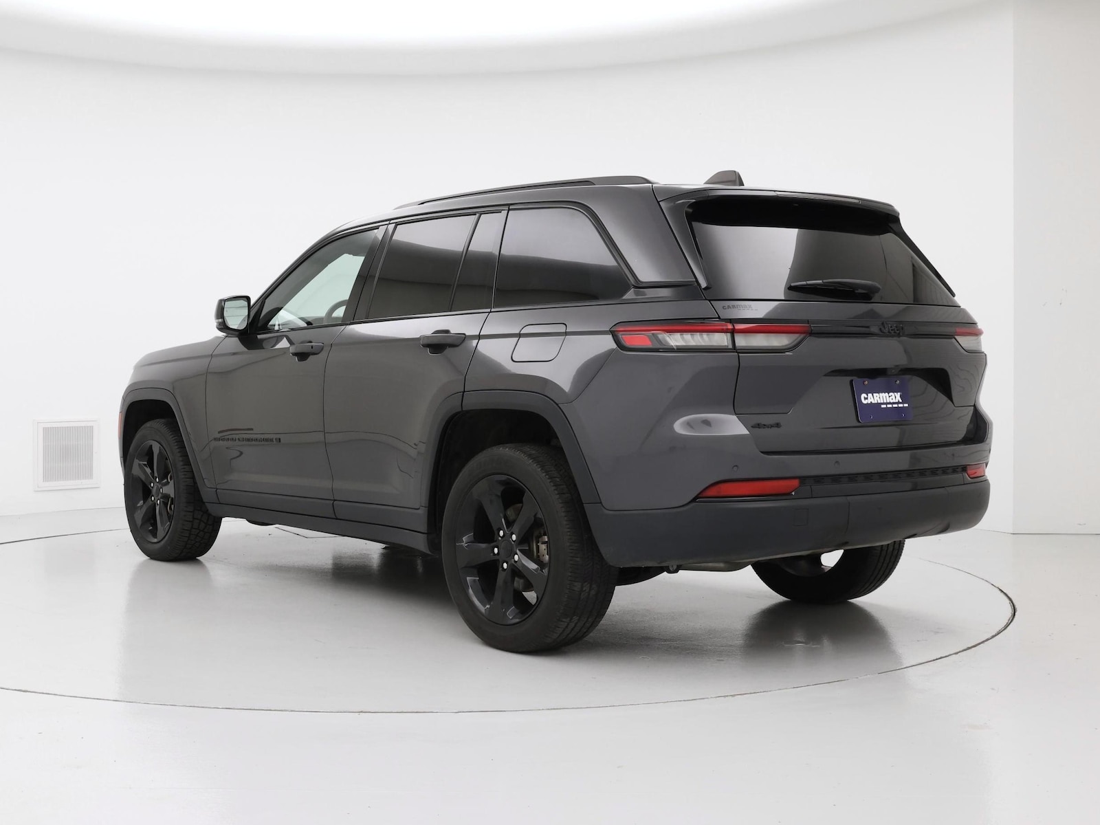 2023 Jeep Grand Cherokee Altitude - Photo 3